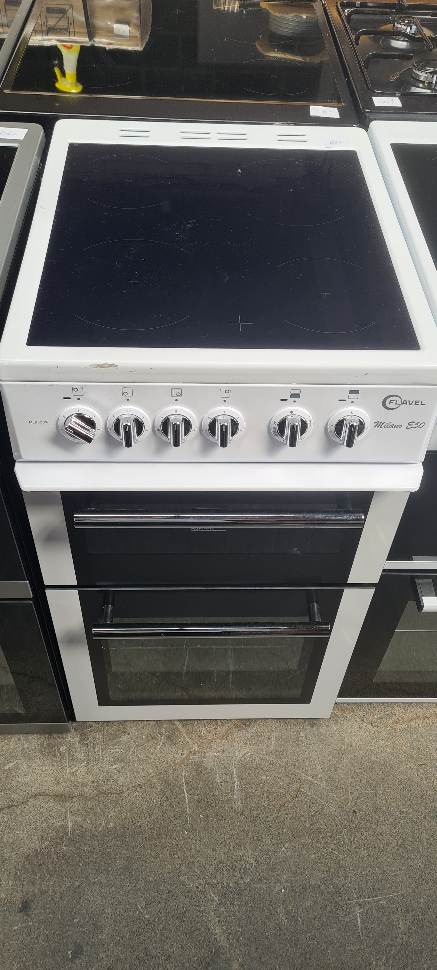 FLAVEL MLB5CDW Electric Ceramic Cooker - White