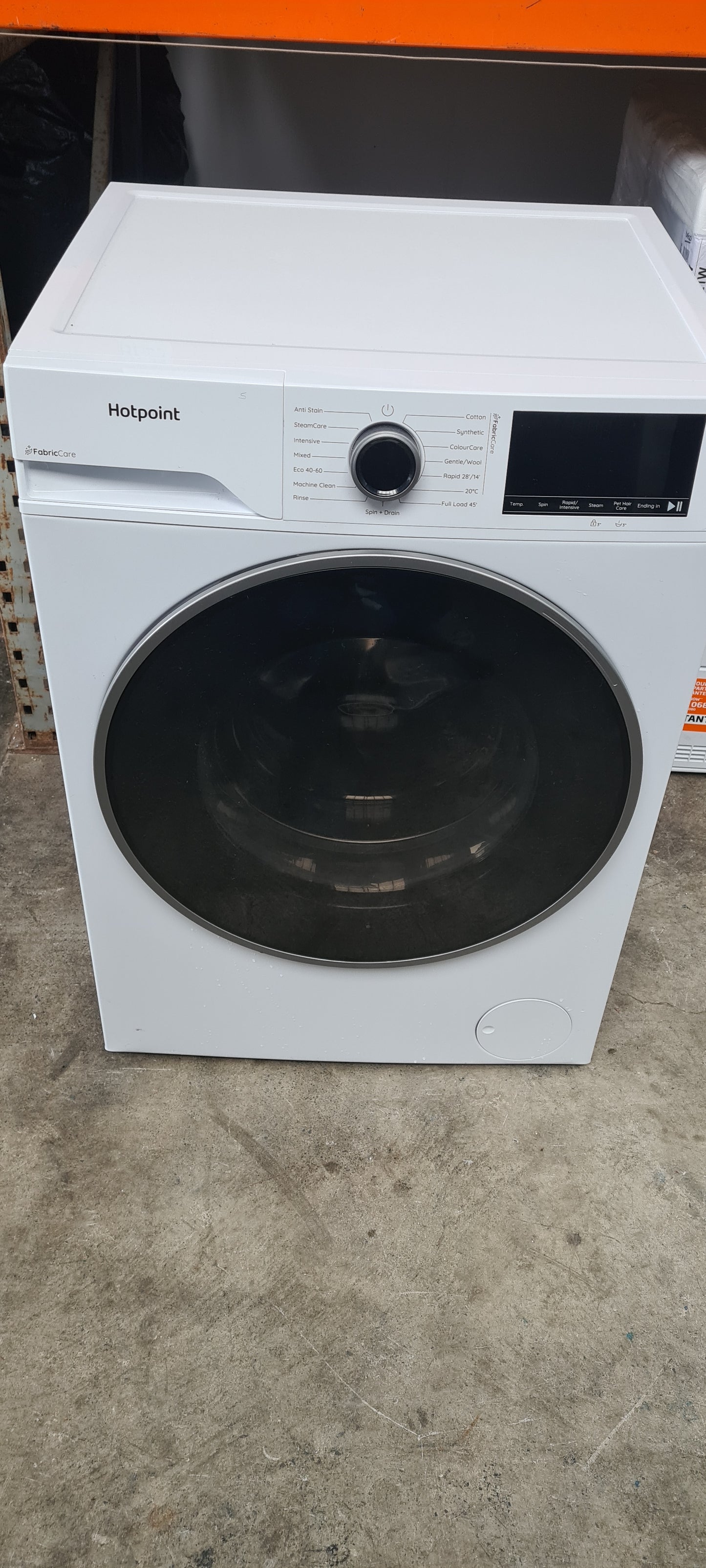 Hotpoint Fabric Care HBCA 93 CARE UK 9kg Washing Machine with 1400 rpm - White - A Rated