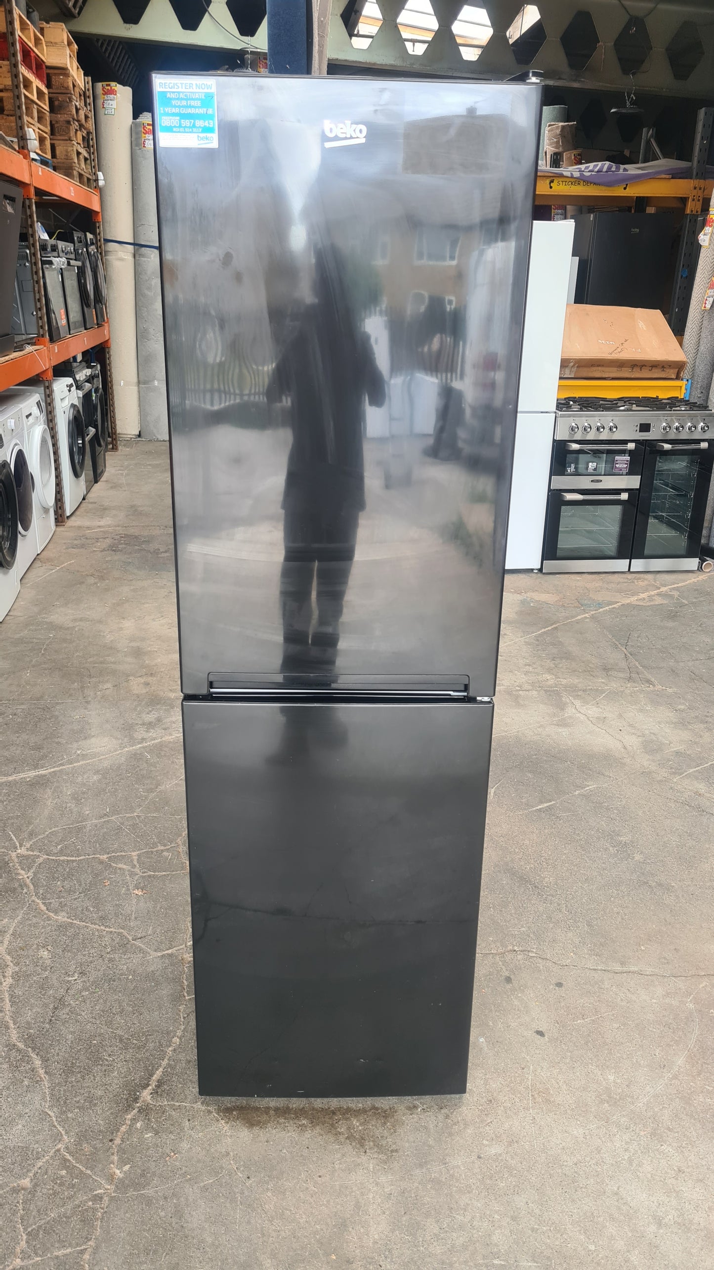 BEKO CFG4582B 50/50 Fridge Freezer - Black