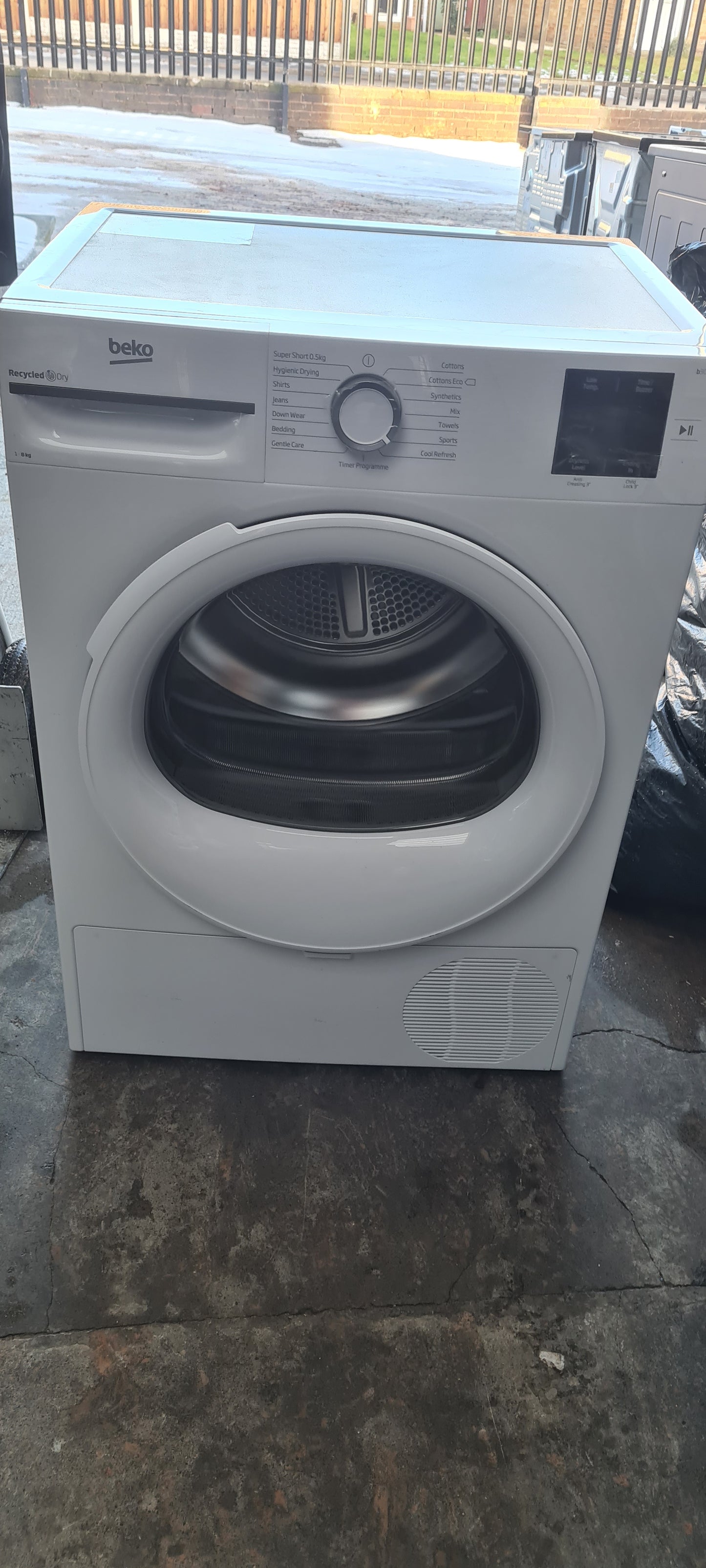 Beko SteamCure BM3T3822W 8Kg Heat Pump Tumble Dryer - White - A++ Rated