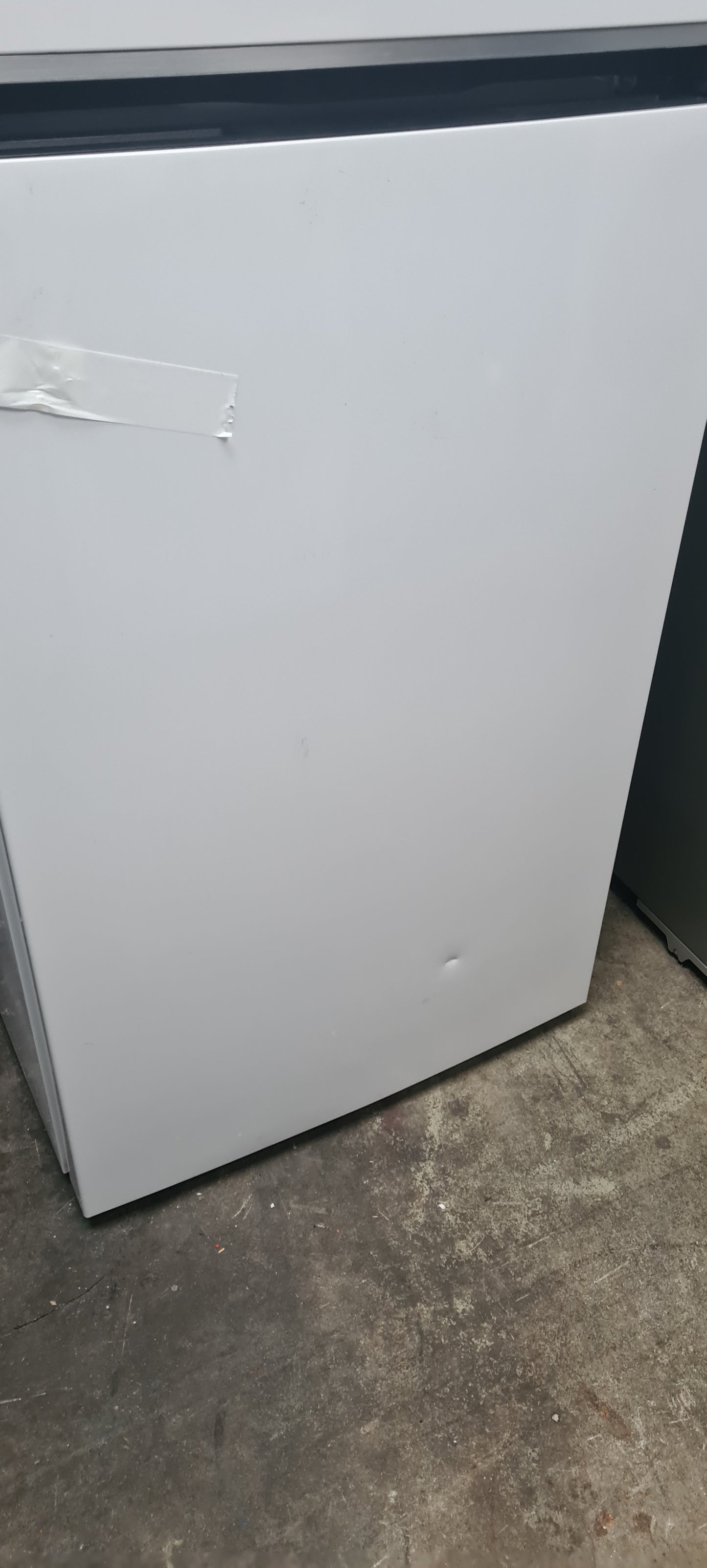 Beko HarvestFresh™ CNG4692VW 192cm 50/50 Frost Free Fridge Freezer - White