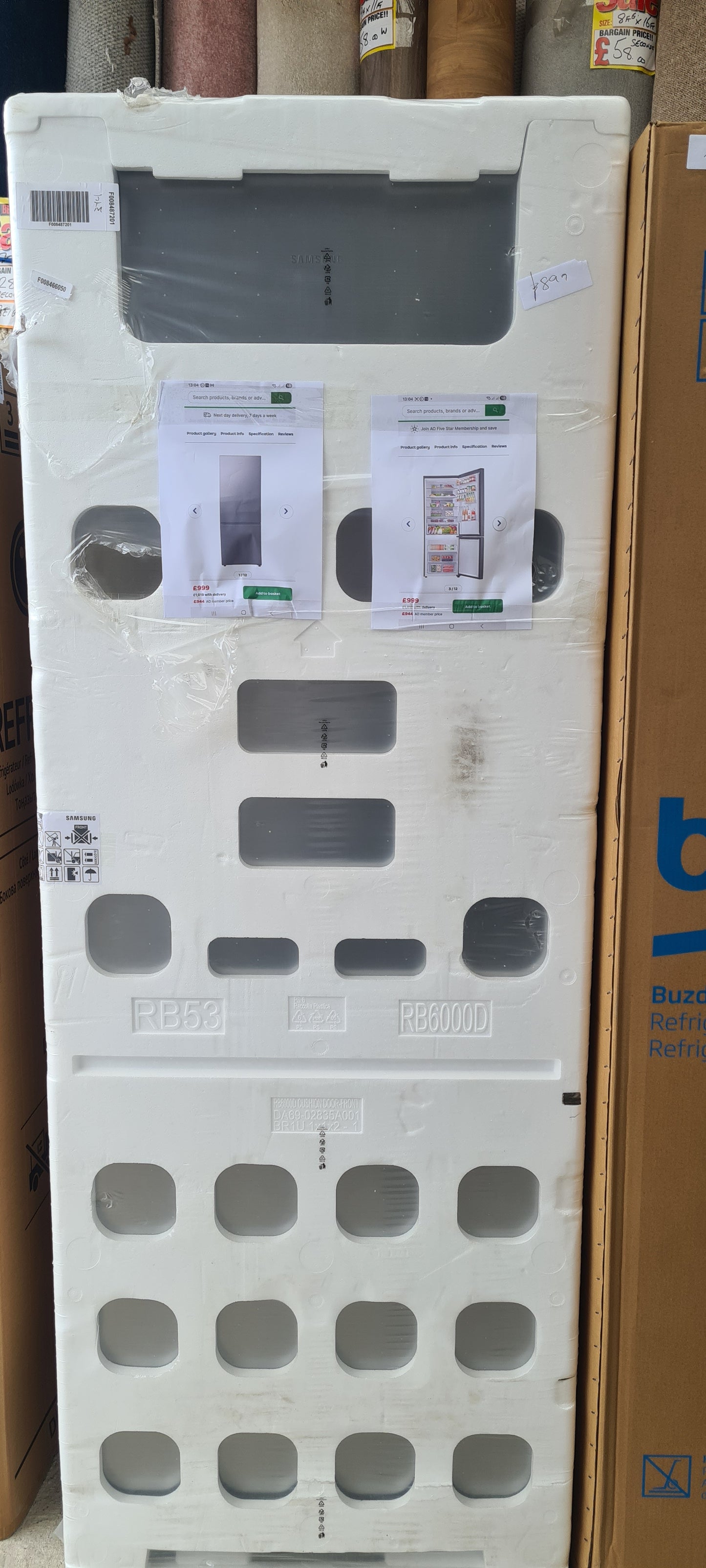 SAMSUNG Series 8 SpaceMax RB53DG703CS9EU 70/30 Smart Fridge Freezer - Silver