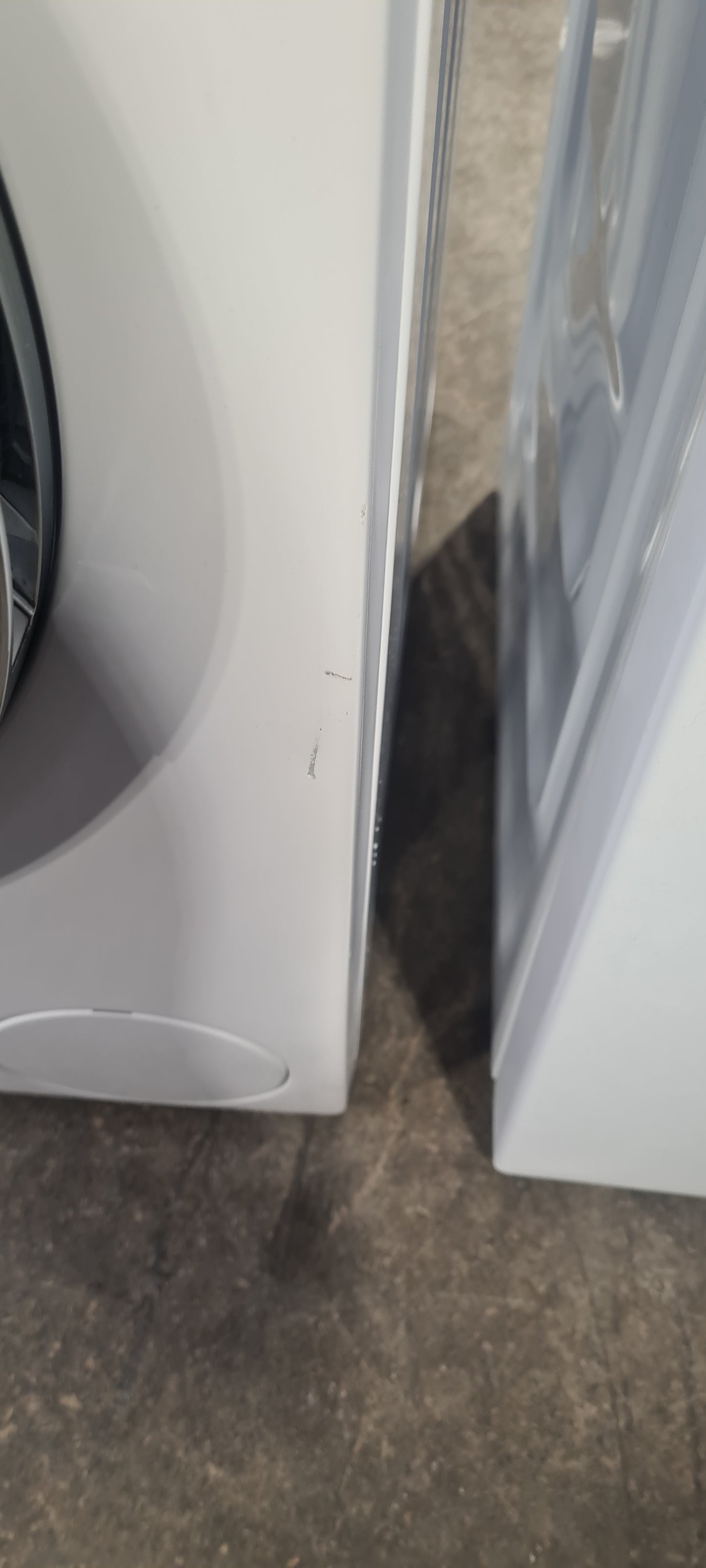 MONTPELLIER MWM1014BLW 10 kg 1400 Spin Washing Machine - White