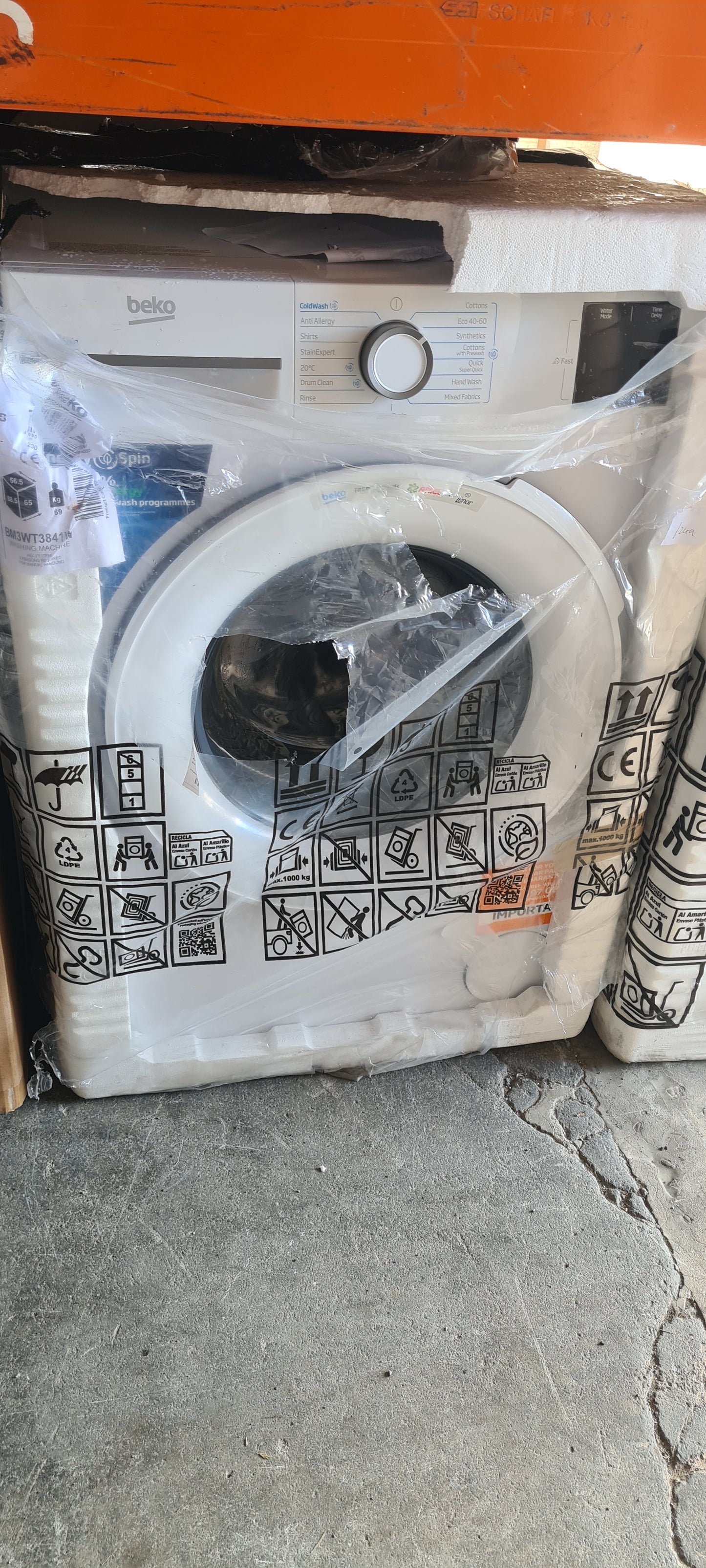 BEKO EnergySpin BM3WT3841W 8 kg 1400 Spin Washing Machine - White