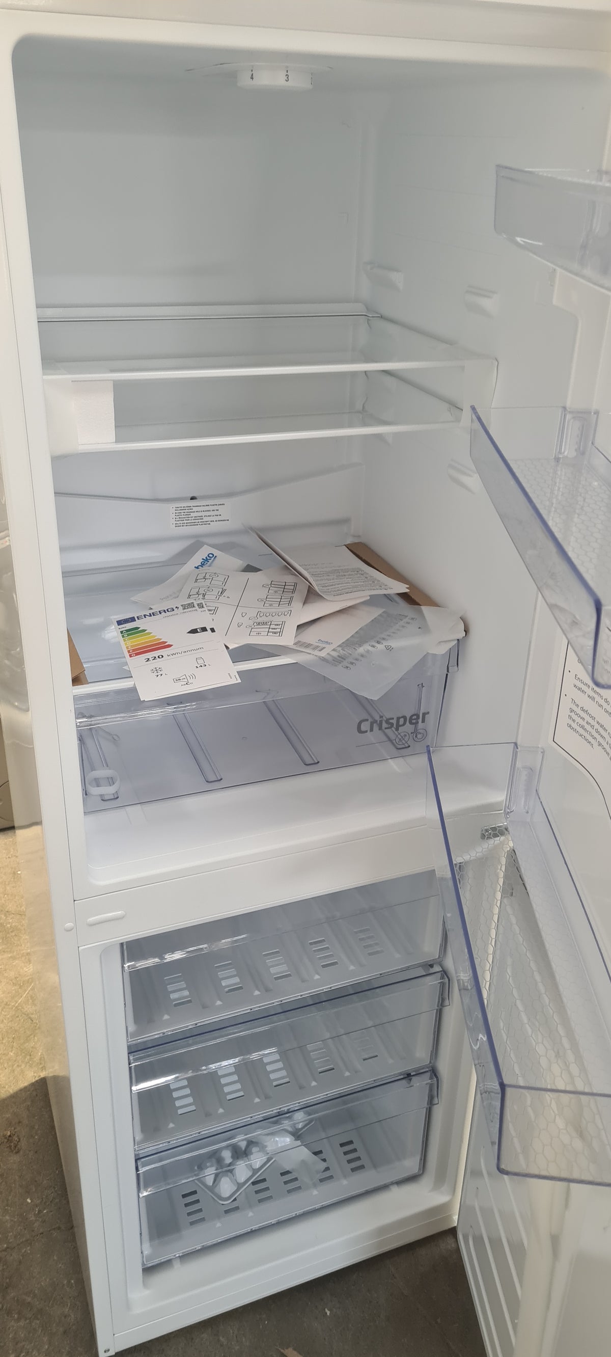 BEKO CFG4552W 50/50 Fridge Freezer - White