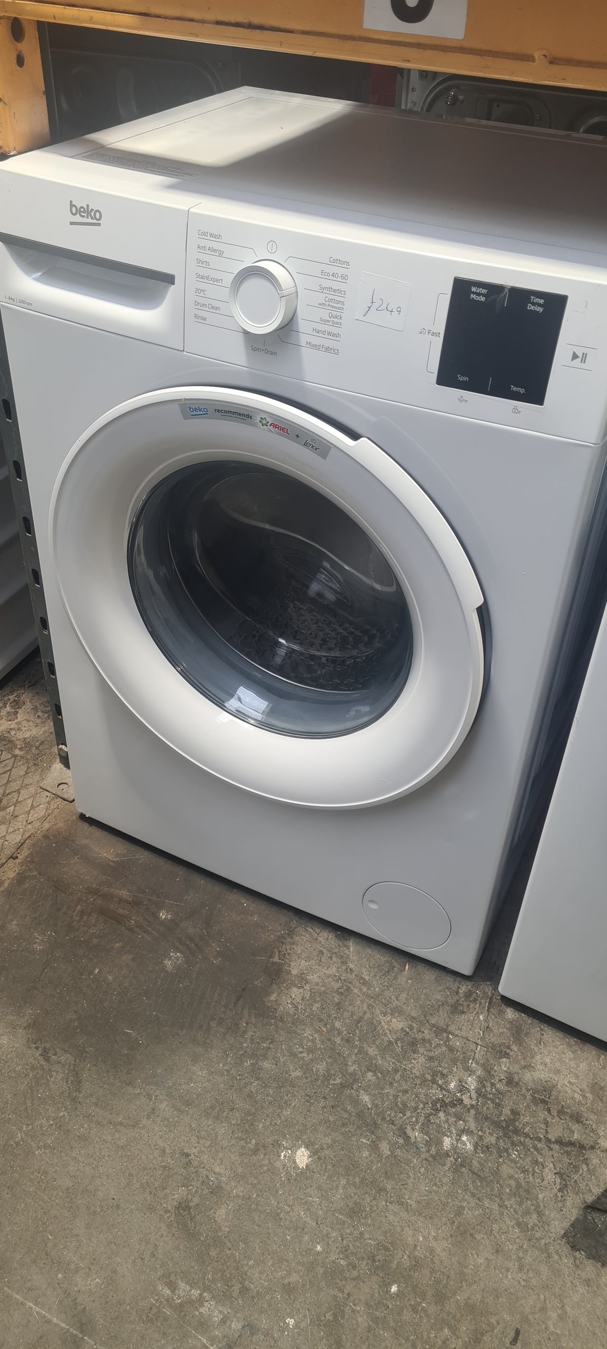 Beko EnergySpin™ BM3WT3821W 8kg Washing Machine with 1200 rpm - White - A Rated