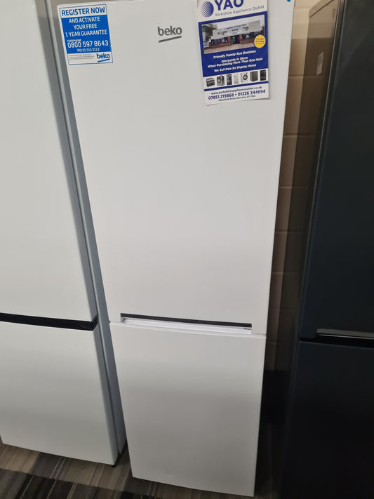 BEKO CSG4582W 50/50 Fridge Freezer - White