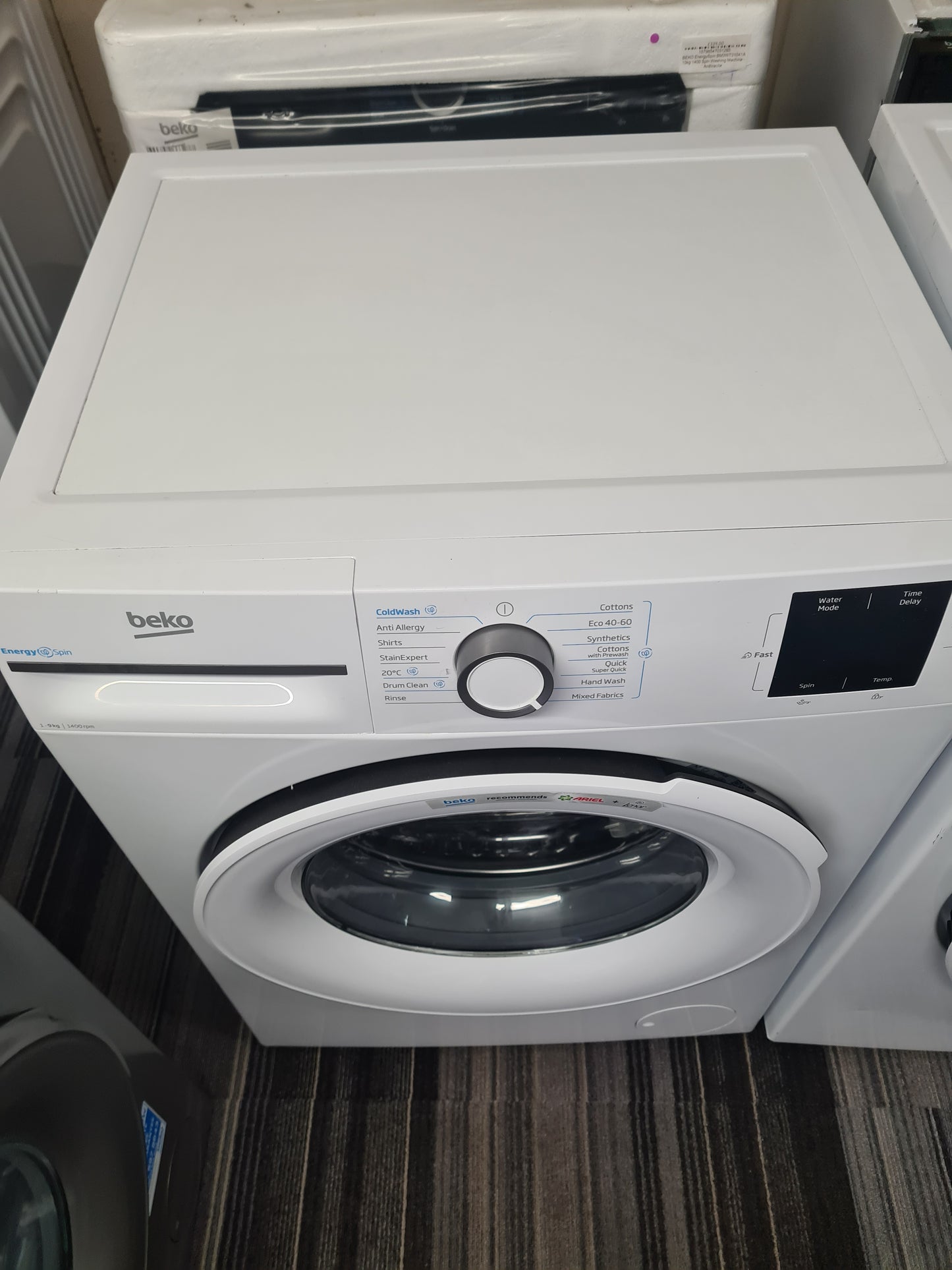 BEKO EnergySpin BM3WT3941W 9 kg 1400 Spin Washing Machine - White