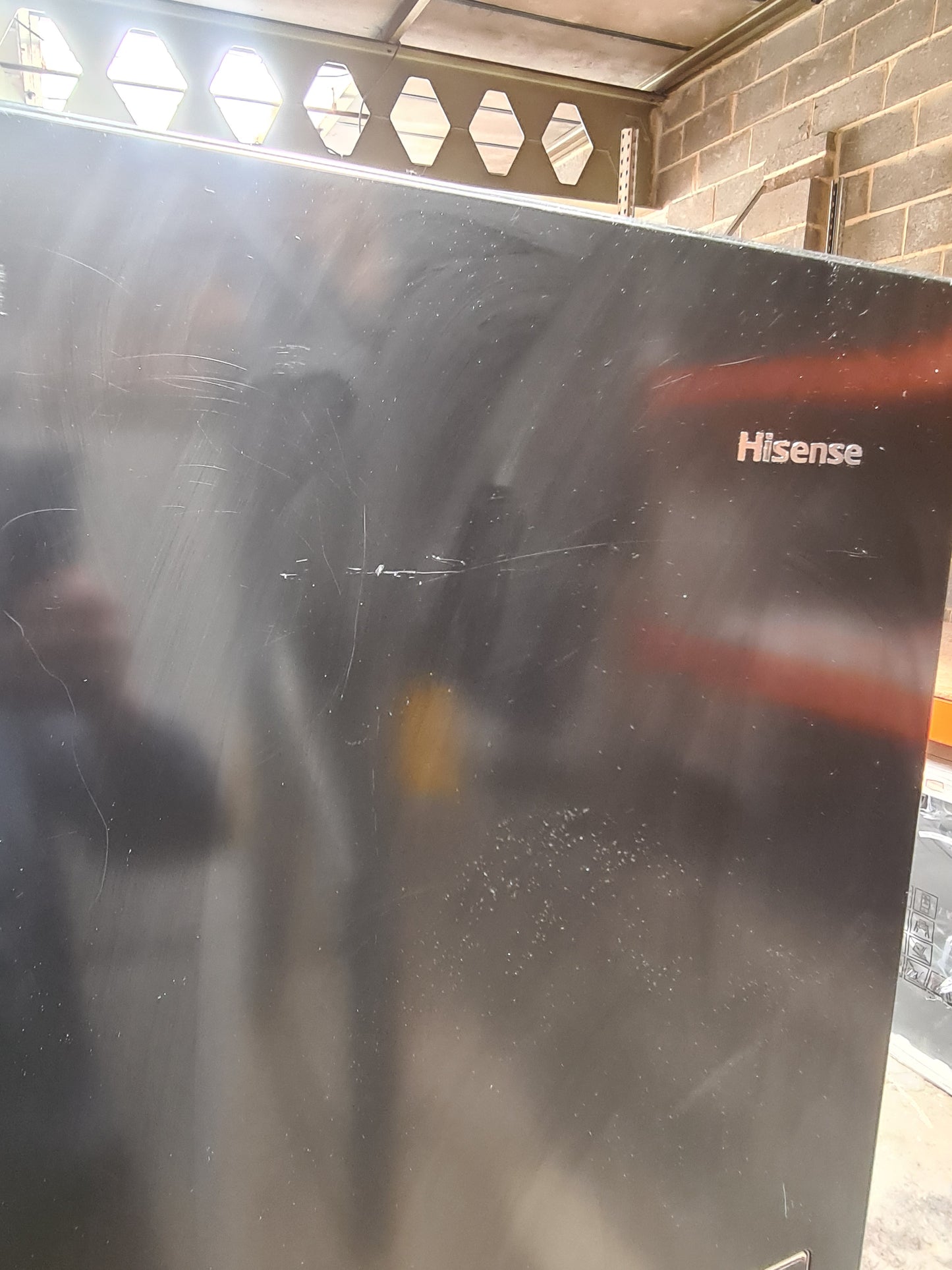Hisense RS694N4BBF Fridge Freezer RECONDITIONED