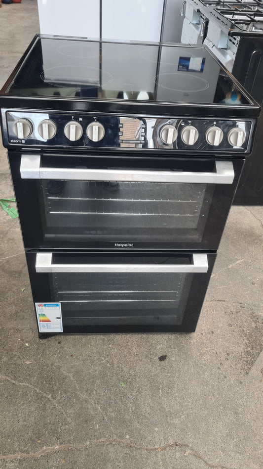 HOTPOINT HDT67V8D2CB/UK 60cm Electric Ceramic Cooker - Black