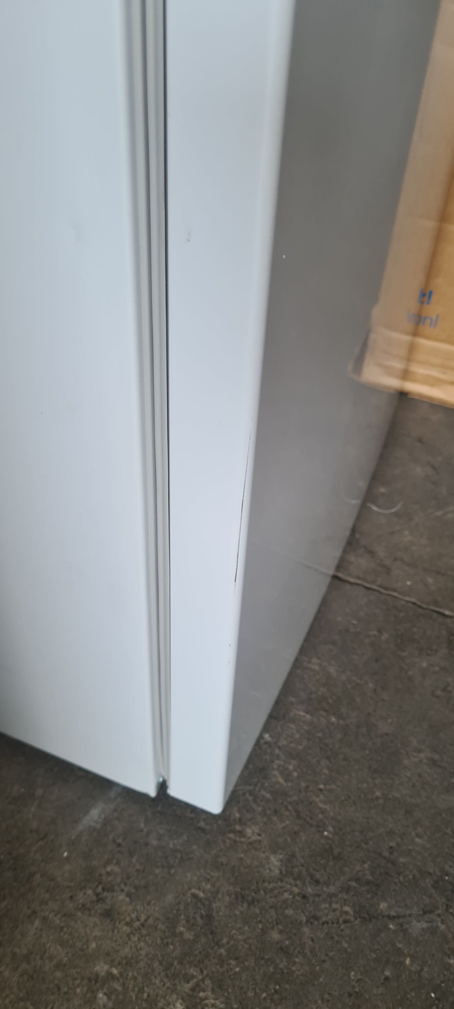 BEKO CSG4582W 50/50 Fridge Freezer - White