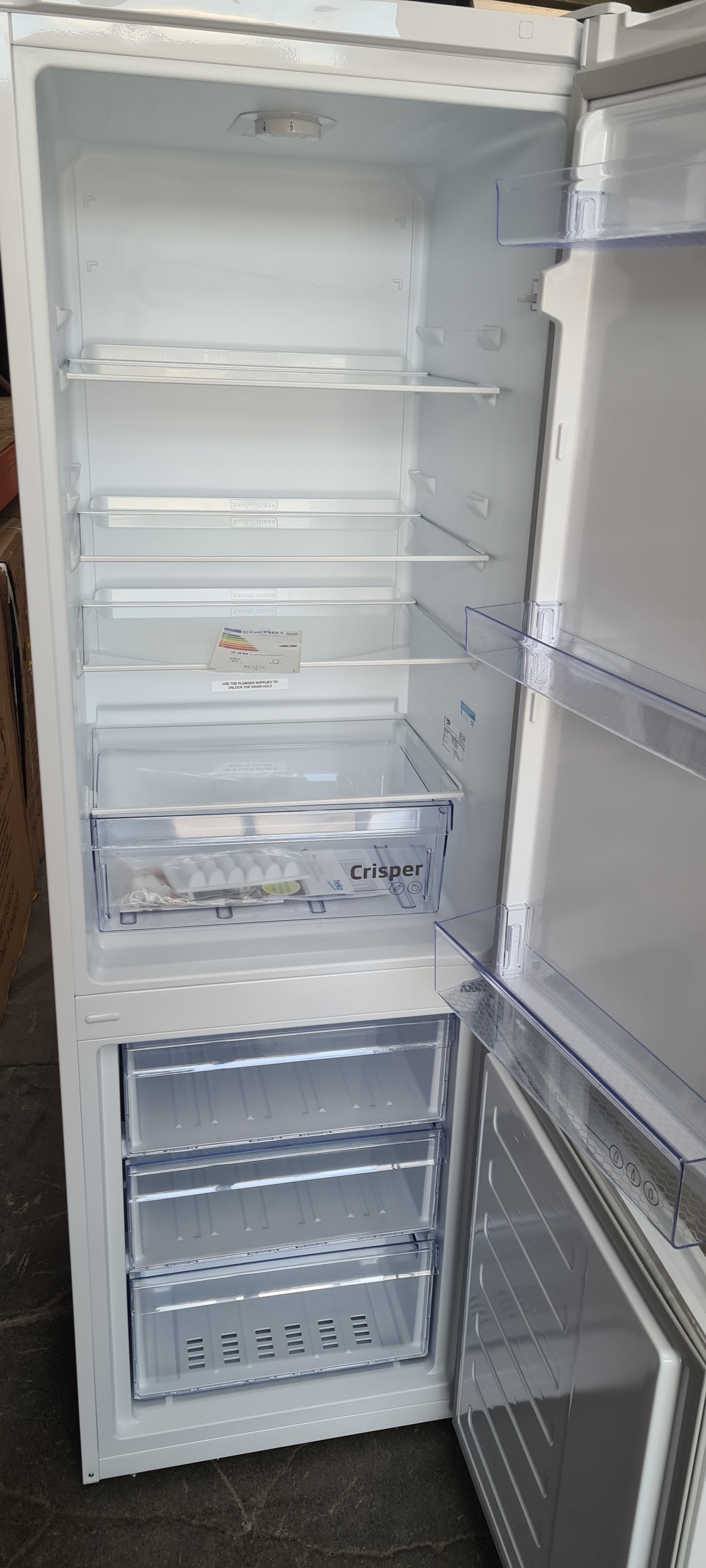 BEKO CSG4571W 60/40 Fridge Freezer - White