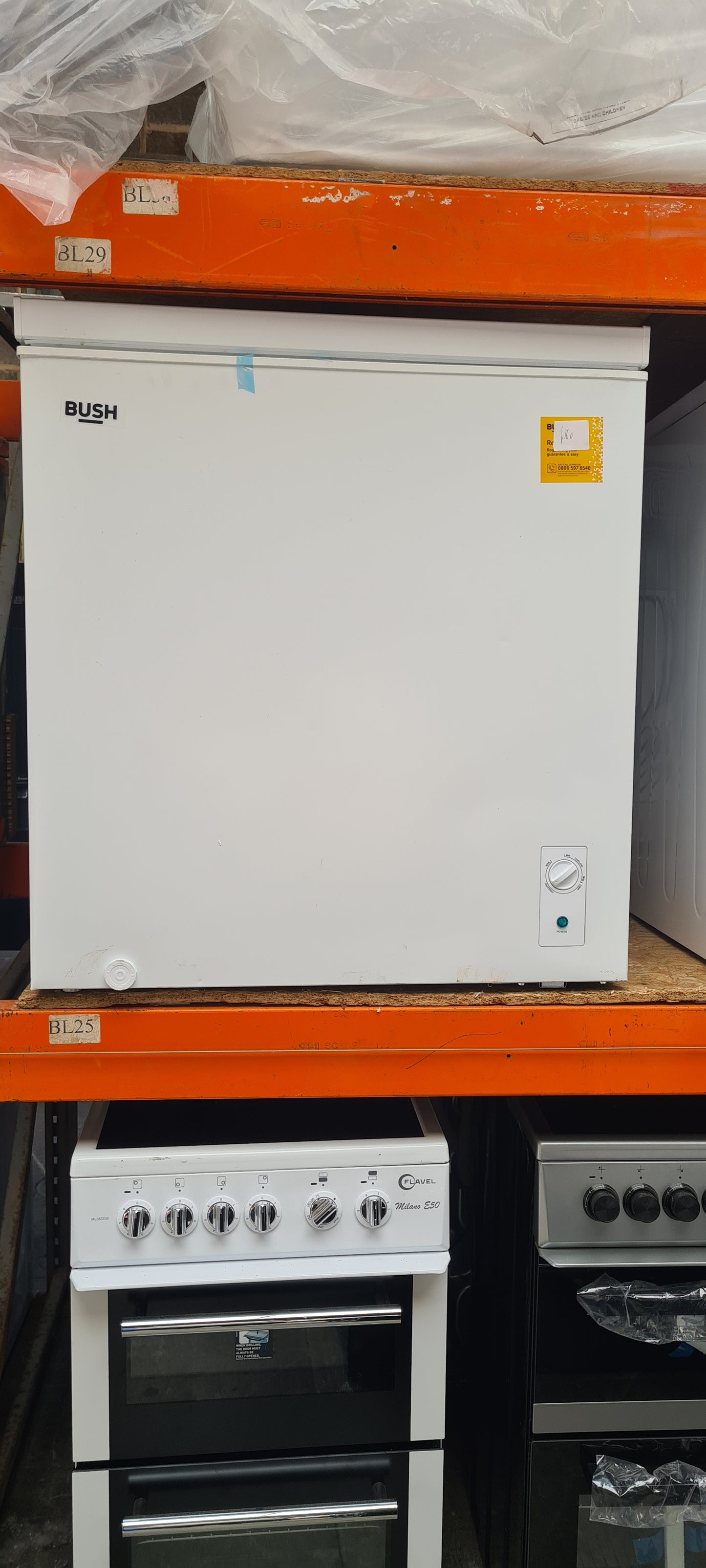 Bush BECFE198LW chest freezer