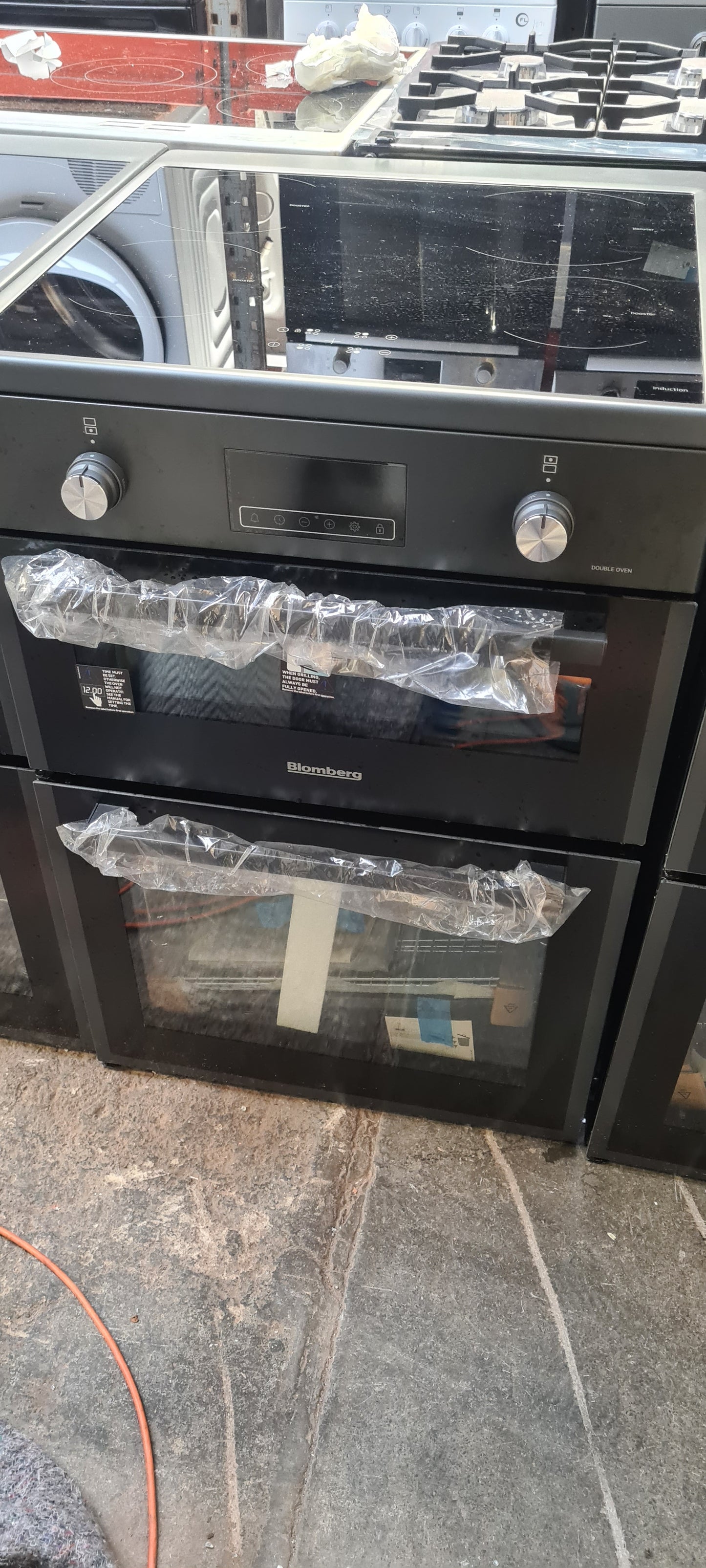 Blomberg HIRN651N 60cm Double Oven Electric Cooker with Induction Hob - Anthracite