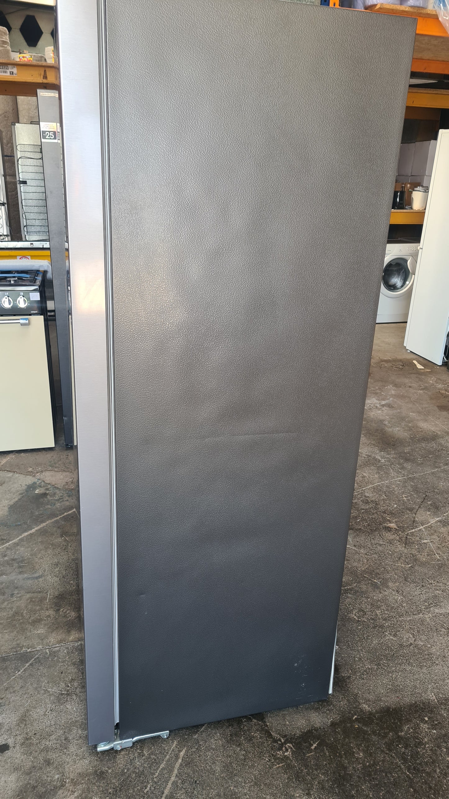 Beko HarvestFresh™ ASP342VPS Plumbed Frost Free American Fridge Freezer - Stainless Steel Effect