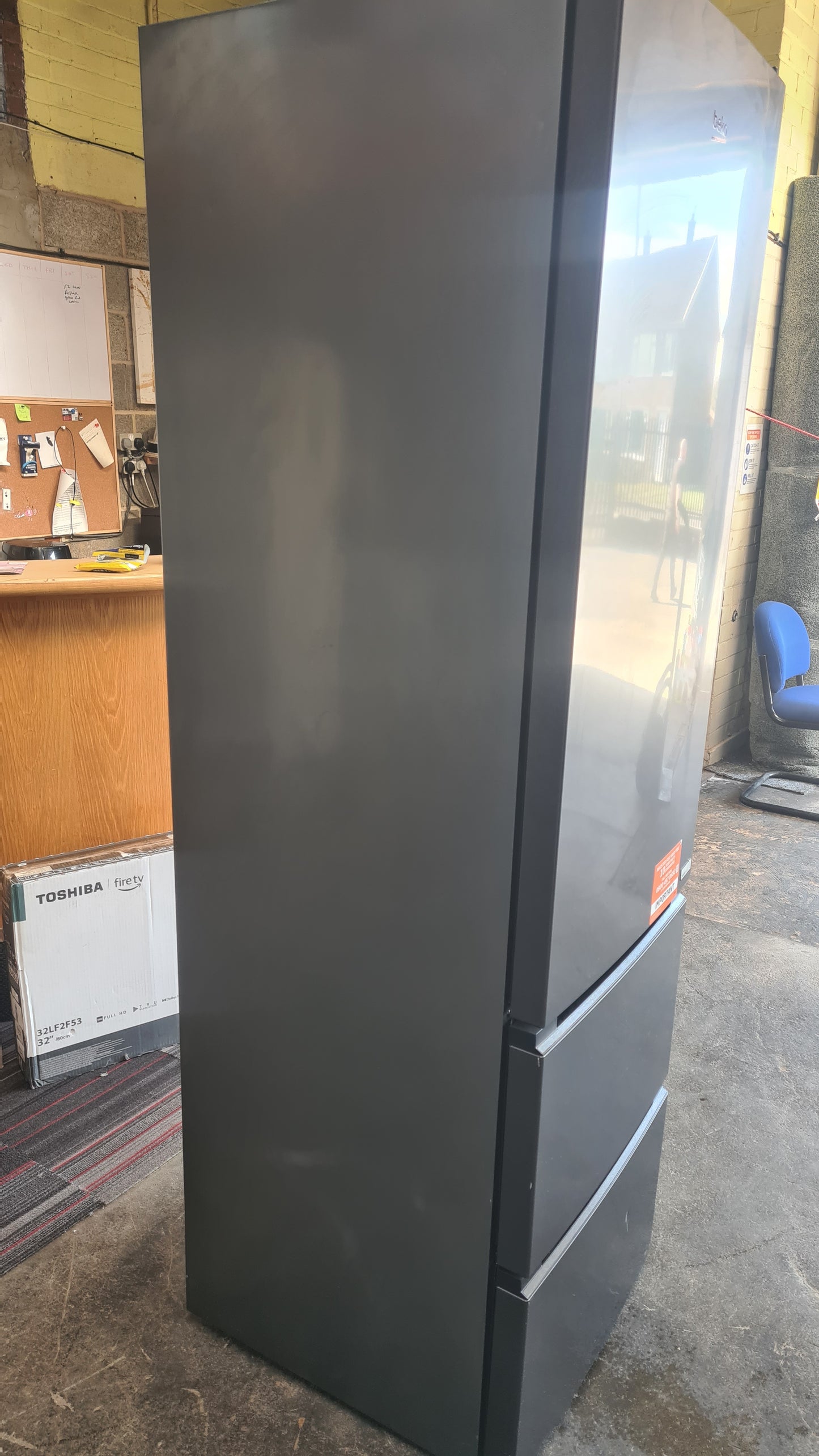 BEKO Pro HarvestFresh GNE4603VPZ 70/30 Fridge Freezer - Black Steel