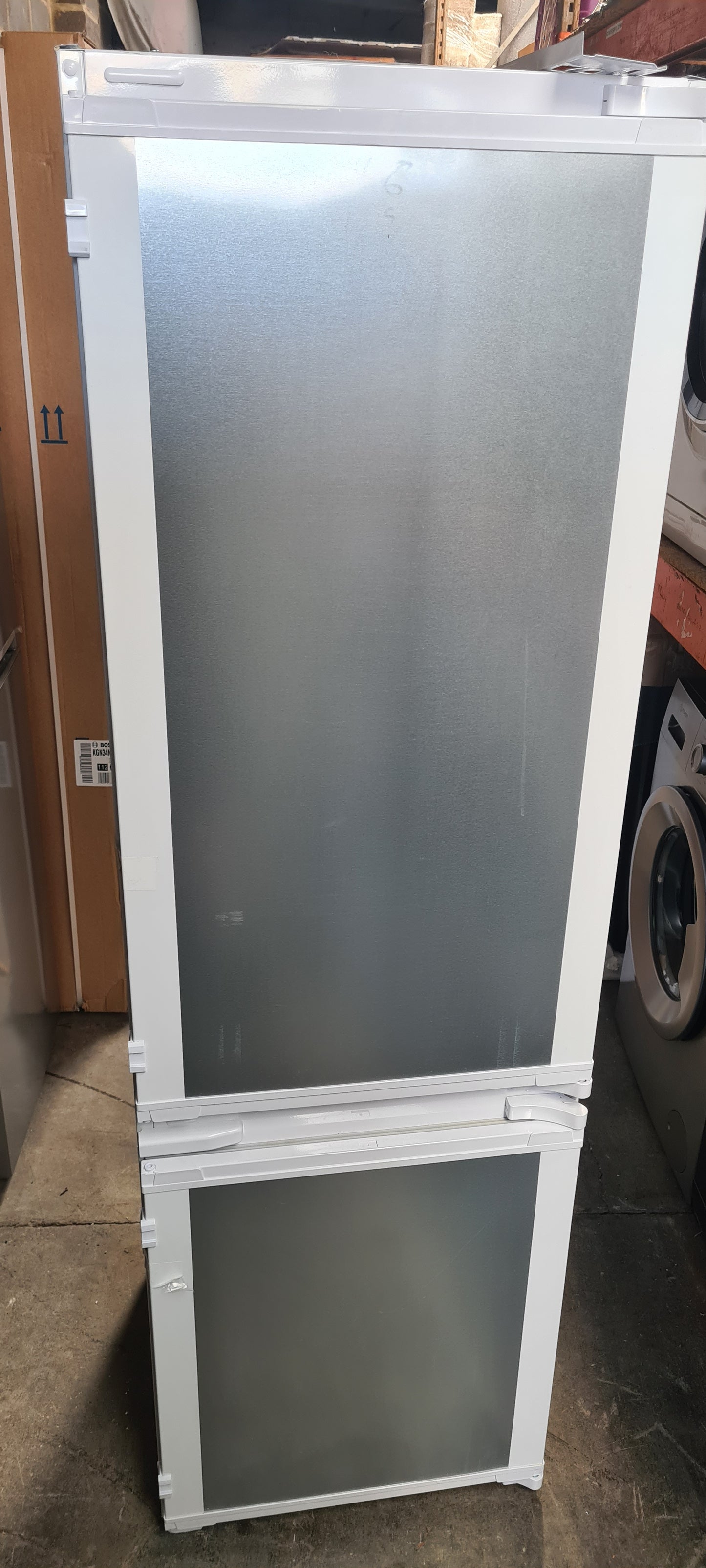 BEKO BCSM473 Integrated 70/30 Fridge Freezer - Sliding Hinge