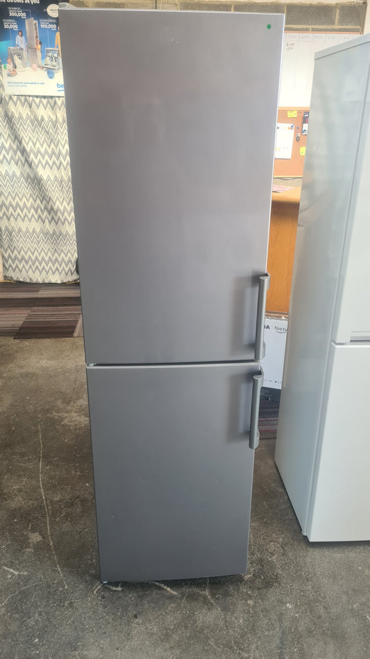 Blomberg KGM4574VPS VitaminCare+ 54cm 50/50 Frost Free Fridge Freezer - Stainless Steel Effect