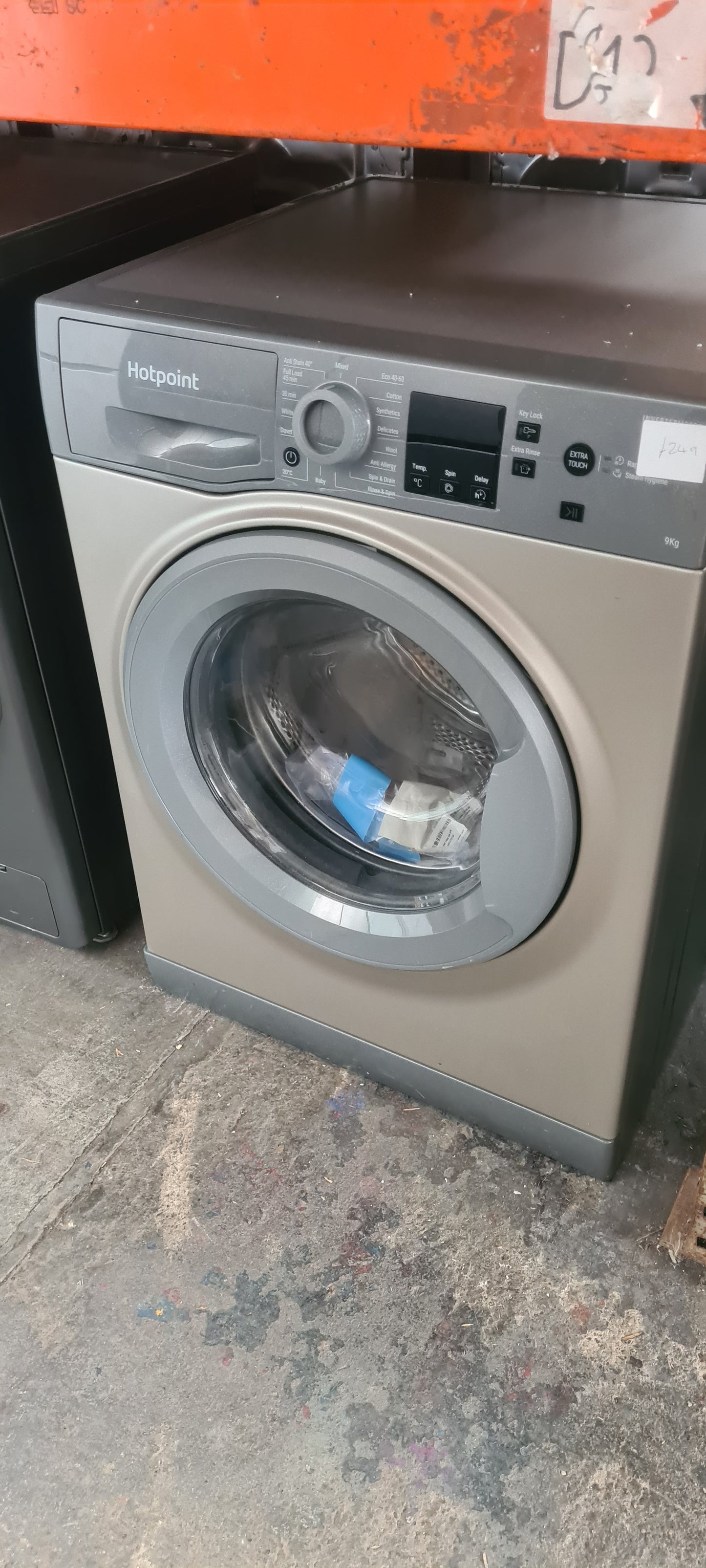 HOTPOINT Anti-stain NSWR 946 GK UK 9 kg 1400 Spin Washing Machine - Graphite