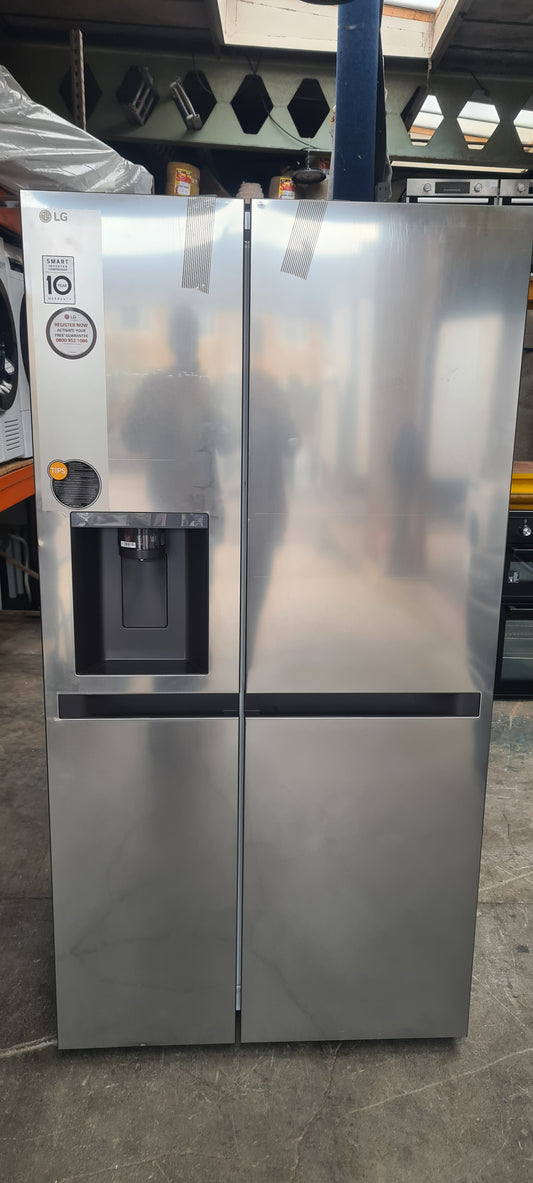 LG NatureFRESH GSLC41PYPE American-Style Fridge Freezer - Prime Silver