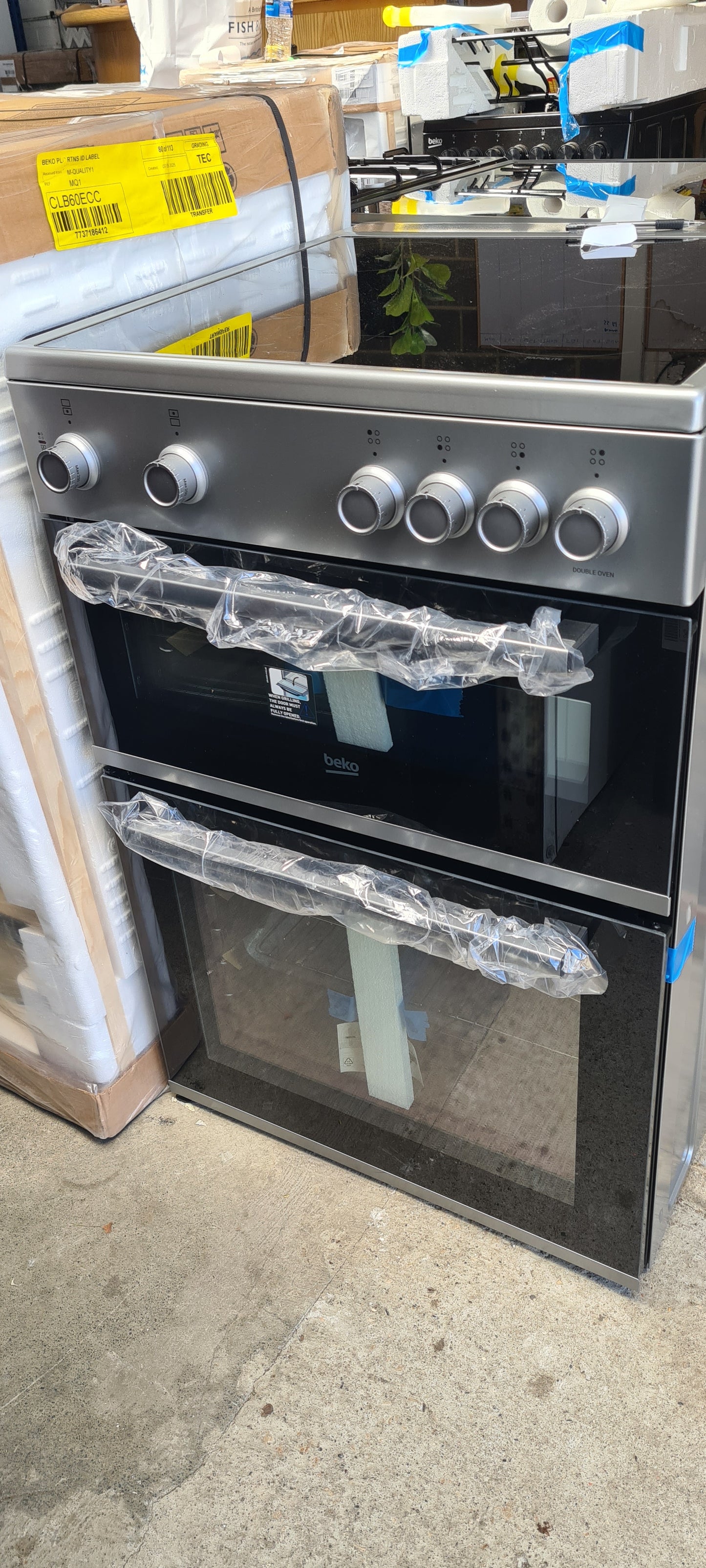 BEKO Pro AeroPerfect FDC6701S 60 cm Electric Ceramic Cooker - Silver