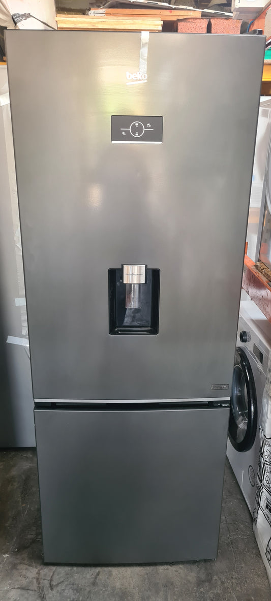 Beko AeroFlow™ HarvestFresh™ CNG4793DVG 192cm 70/30 Frost Free Fridge Freezer - Graphite - E Rated
