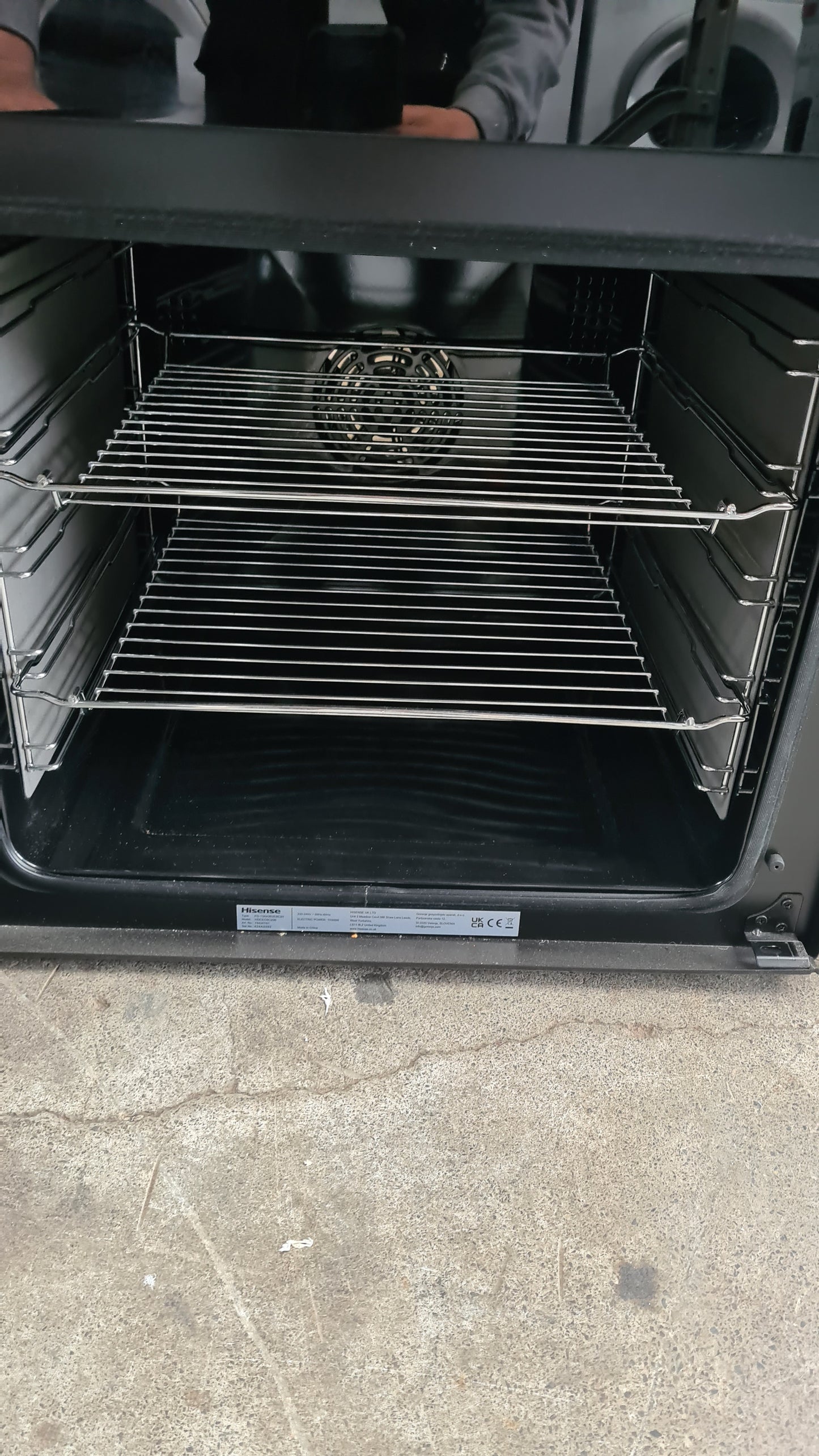 HISENSE Hi6 Max 80/50L HDCEC6C20B 60cm Electric Ceramic Cooker - Jet Black
