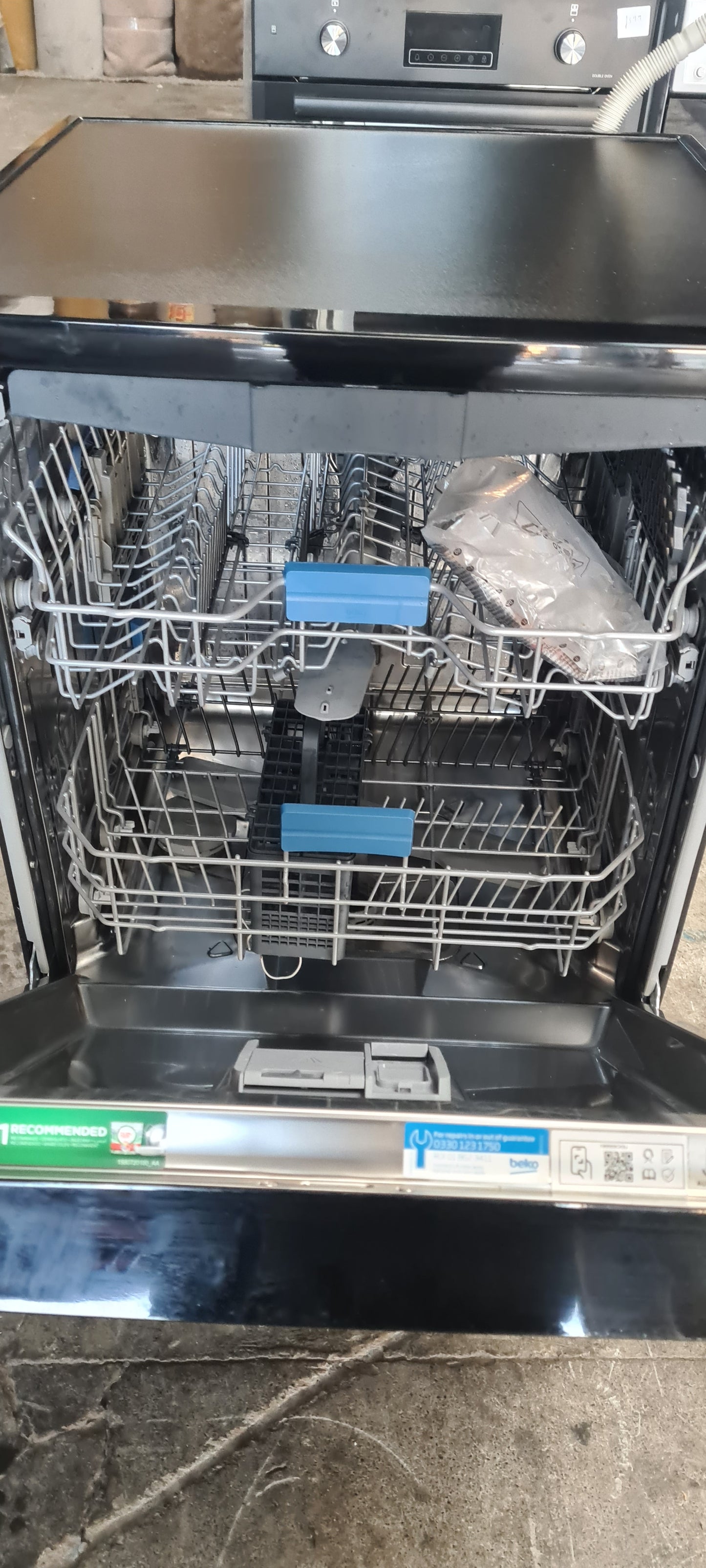 Beko HygieneIntense™ BDFN26530B Full Size Dishwasher - Black - D Rated