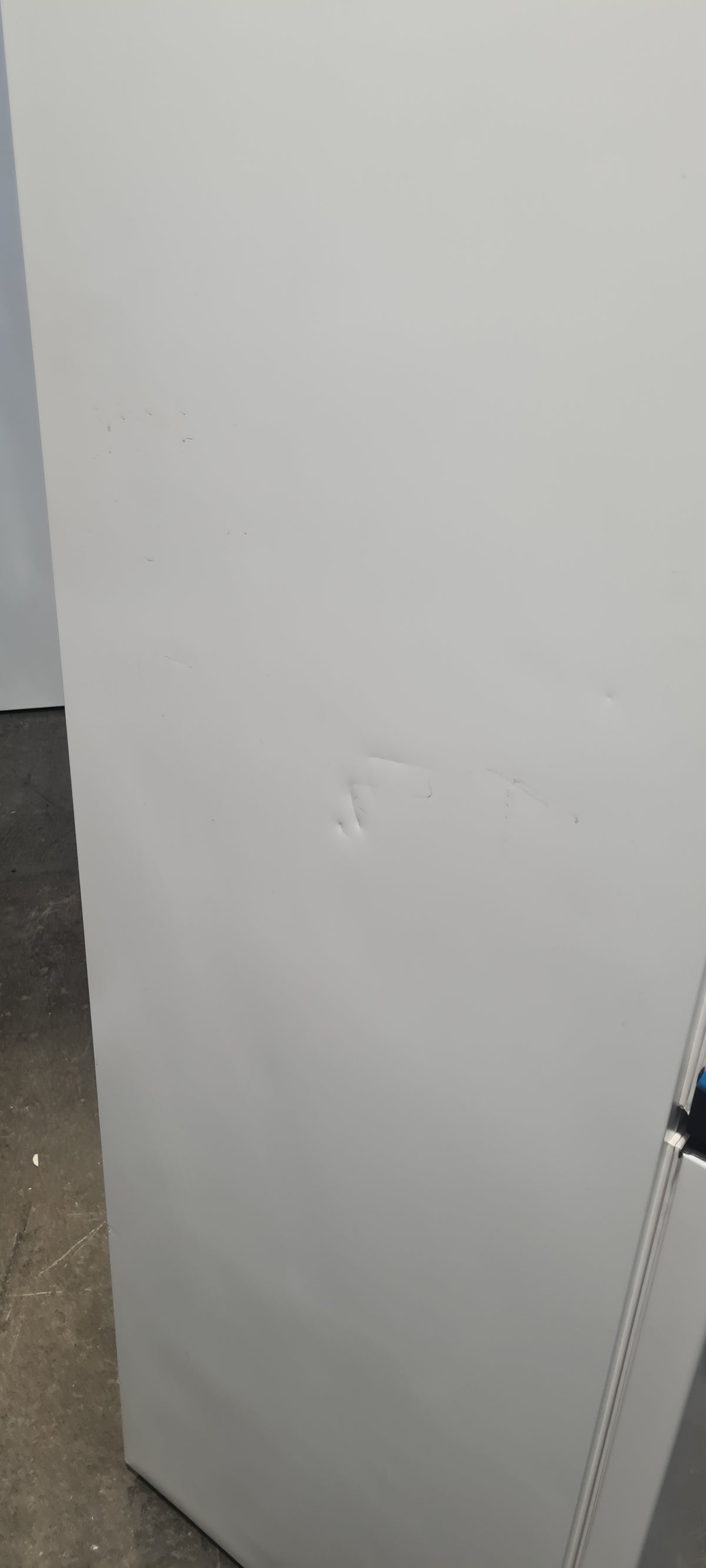 BEKO CSE4581W 50/50 Fridge Freezer - White