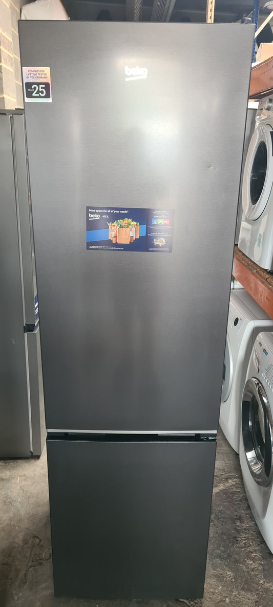 BEKO Pro HarvestFresh AeroFlow CNA7603VPZ 70/30 Fridge Freezer - Black Steel