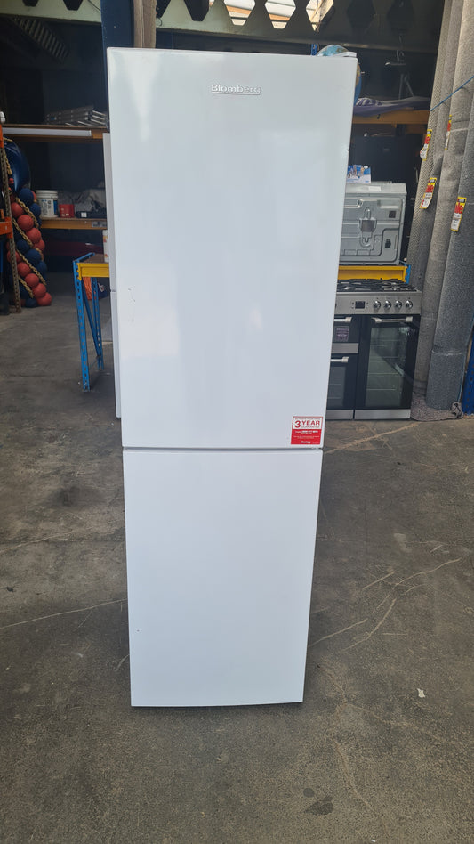 Beko Frost Free Fridge Freezer, 50/50, White