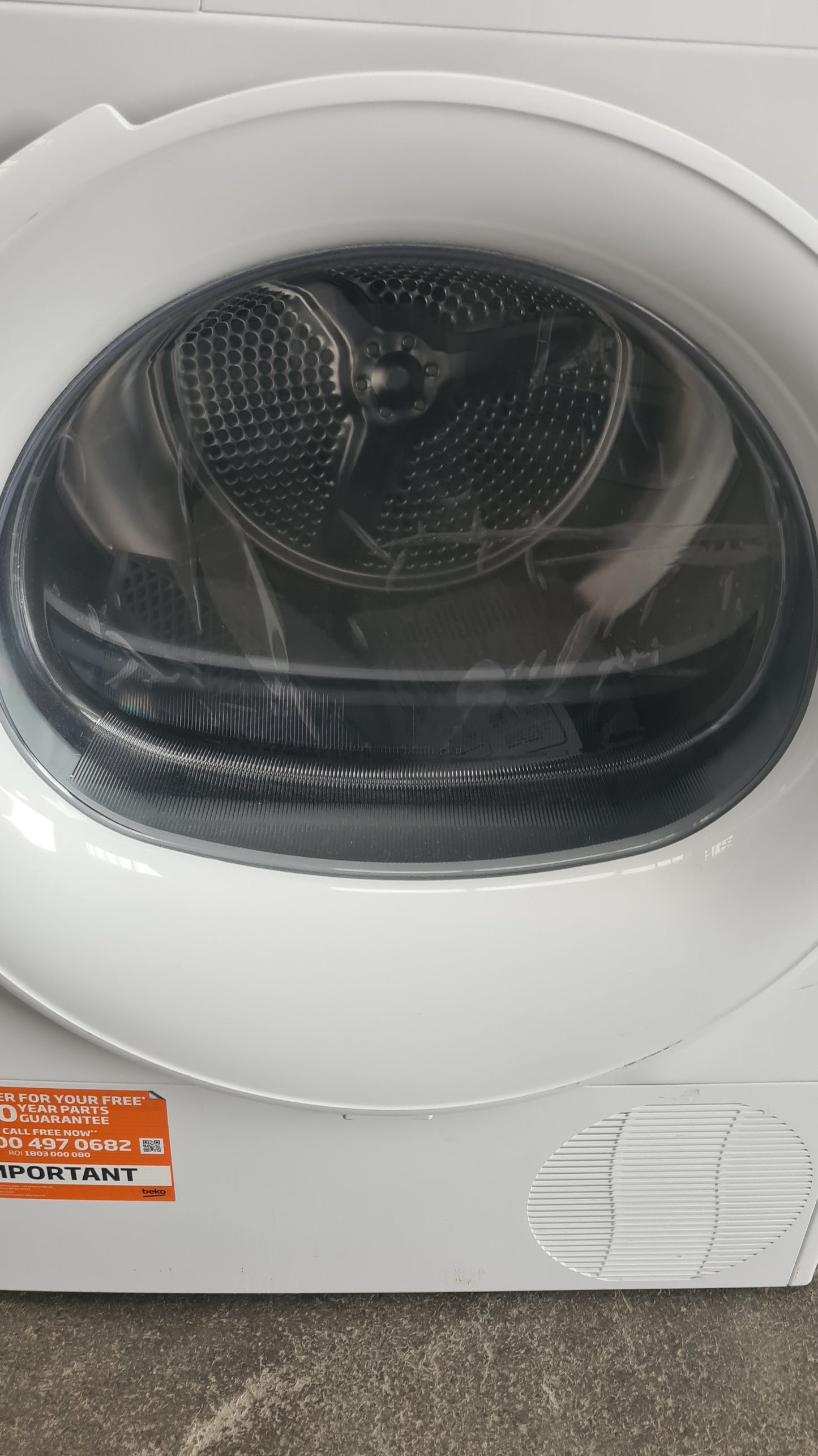 Beko BMN3T3823W 8kg Heat Pump Tumble Dryer - White