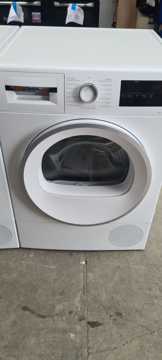 BOSCH Series 4 WTH85226GB 8 kg Heat Pump Tumble Dryer - White