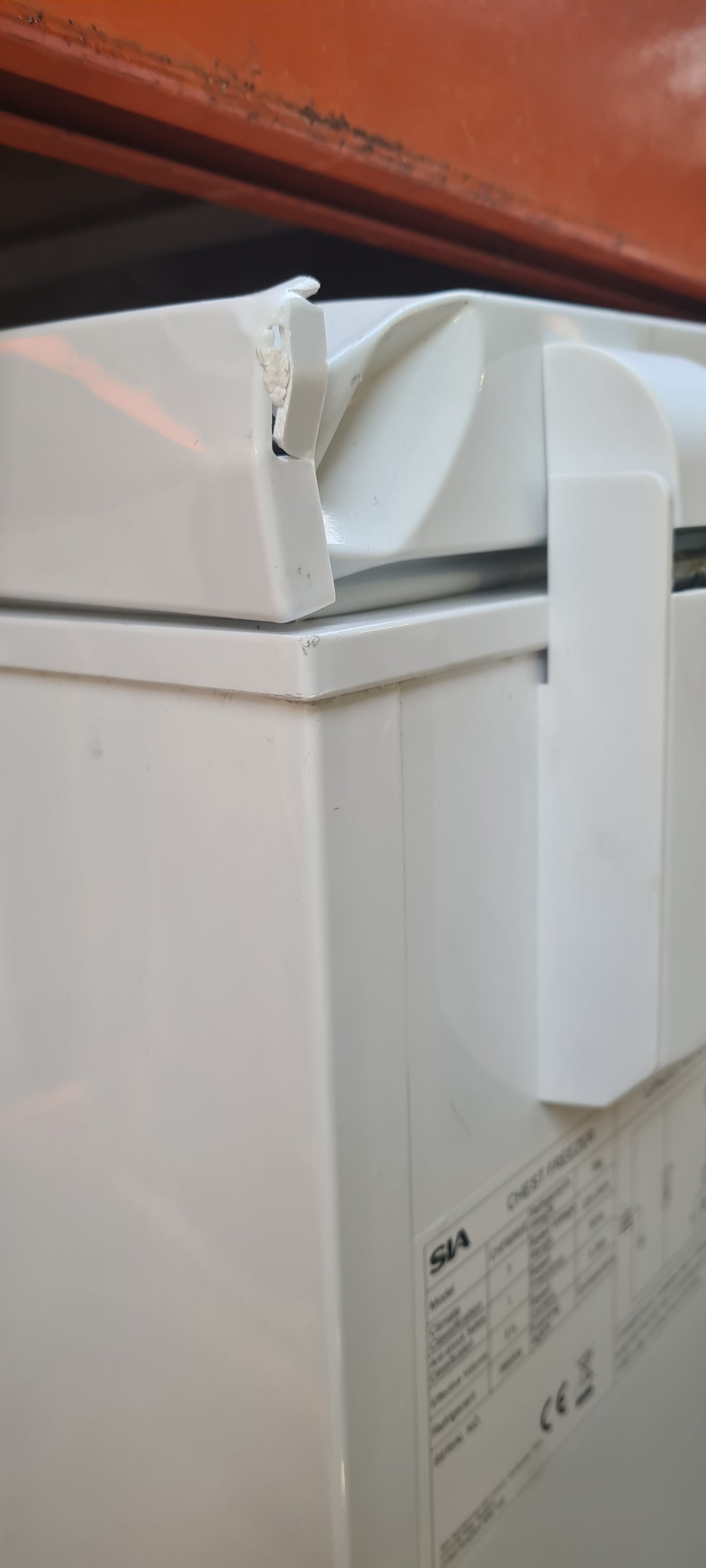 36cm White Chest Freezer, Freestanding Slimline Compact - SIA CHF60W