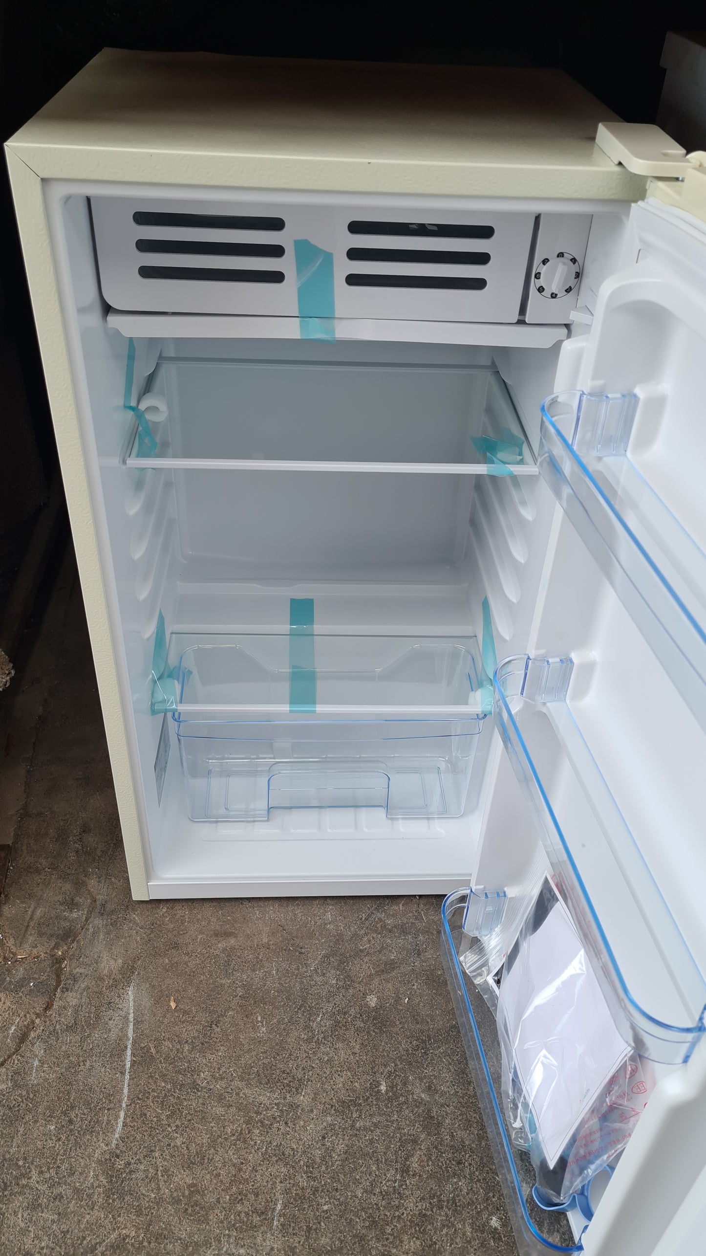 Undercounter Fridge new ex display