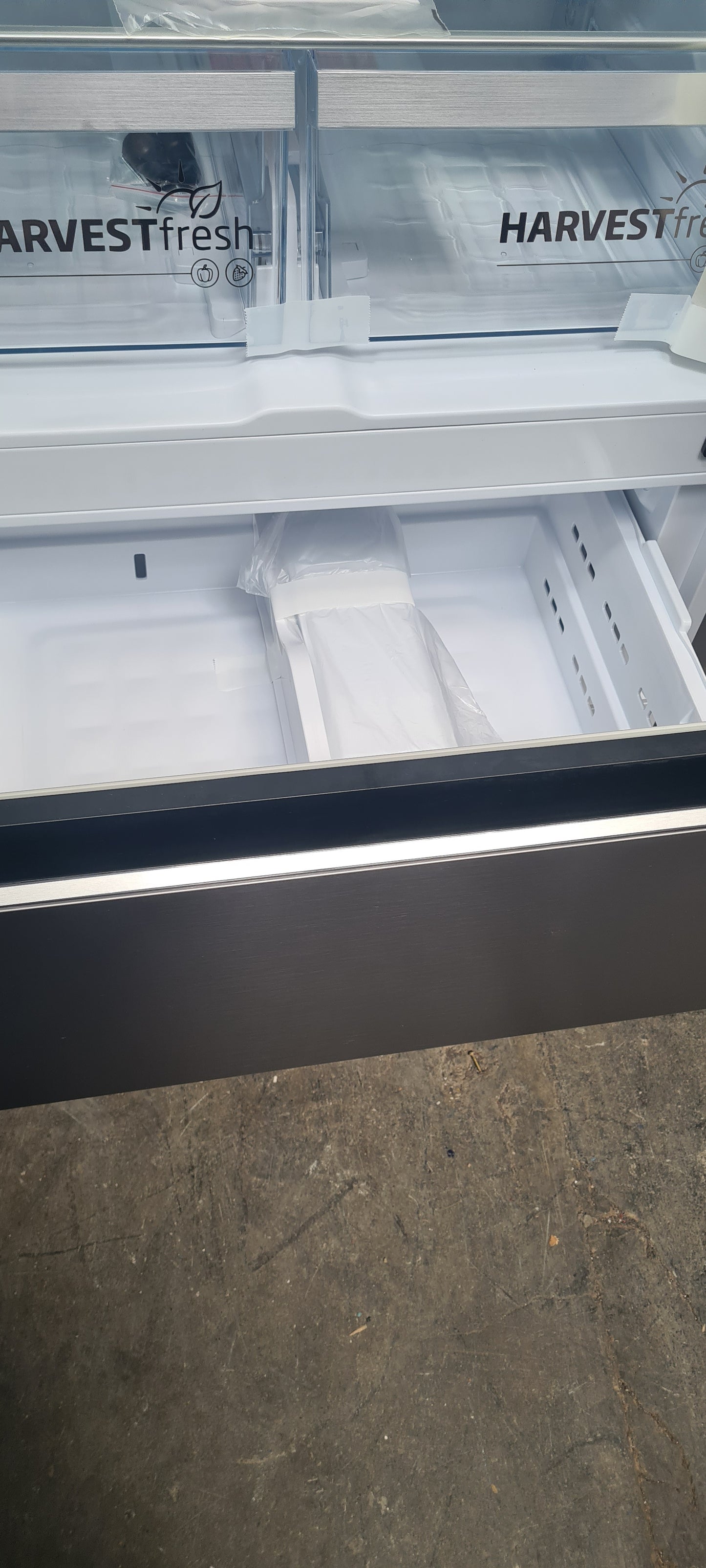 Beko HarvestFresh™ GNE4543VPX Multi-door American Fridge Freezer - Stainless Steel