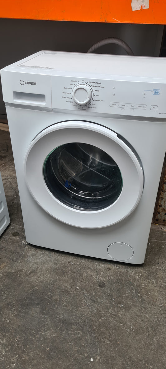 INDESIT My Time IMA 762 UK 7 kg 1200 Spin Washing Machine - White