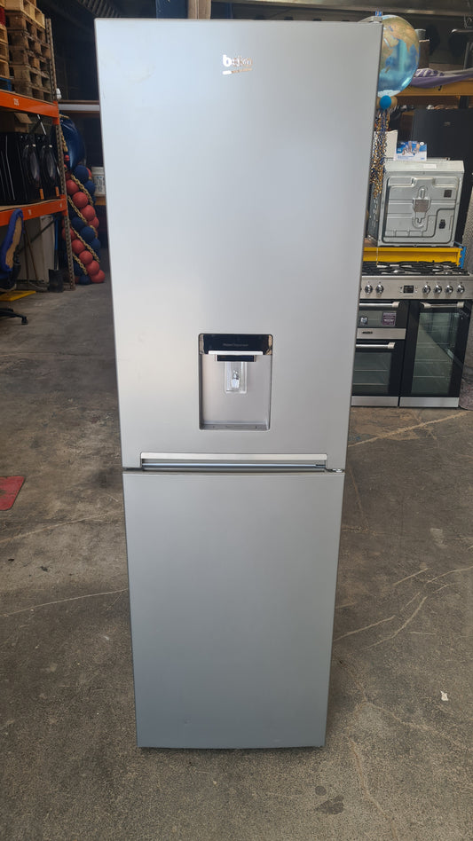 BEKO CFG4582DS 50/50 Fridge Freezer - Silver