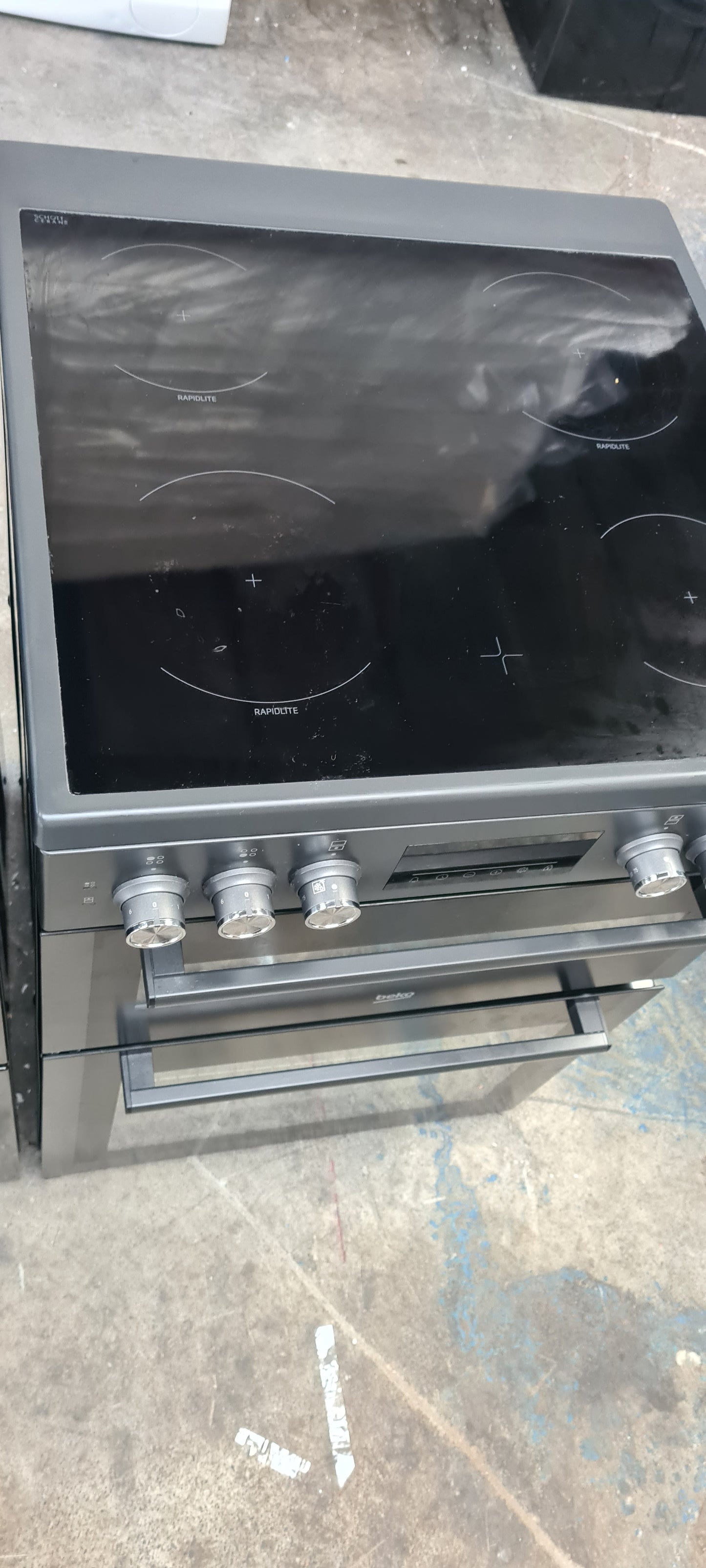 BEKO FTC6731A 60 cm Electric Ceramic Cooker - Anthracite