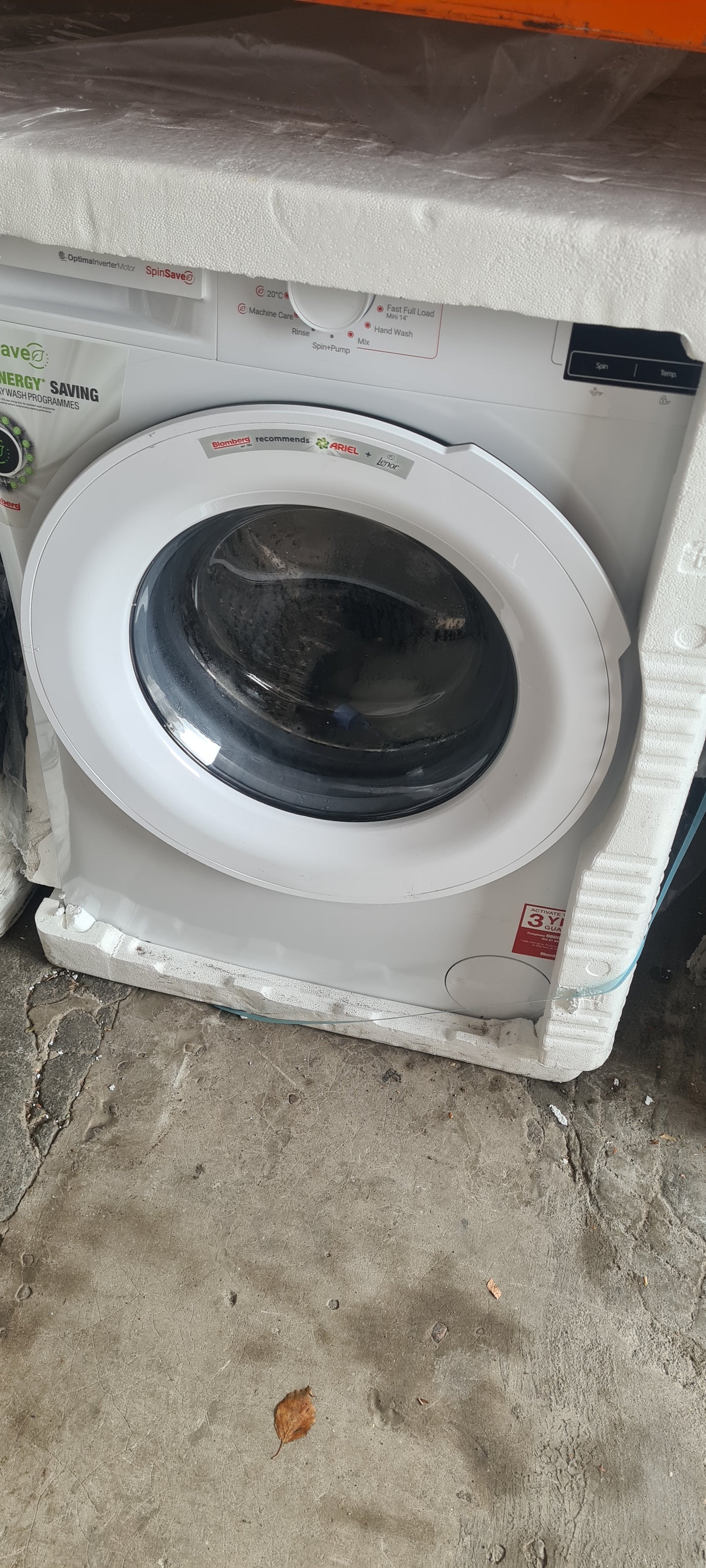 Blomberg LWA27461W 7kg 1400 Spin SpinSave Washing Machine - White