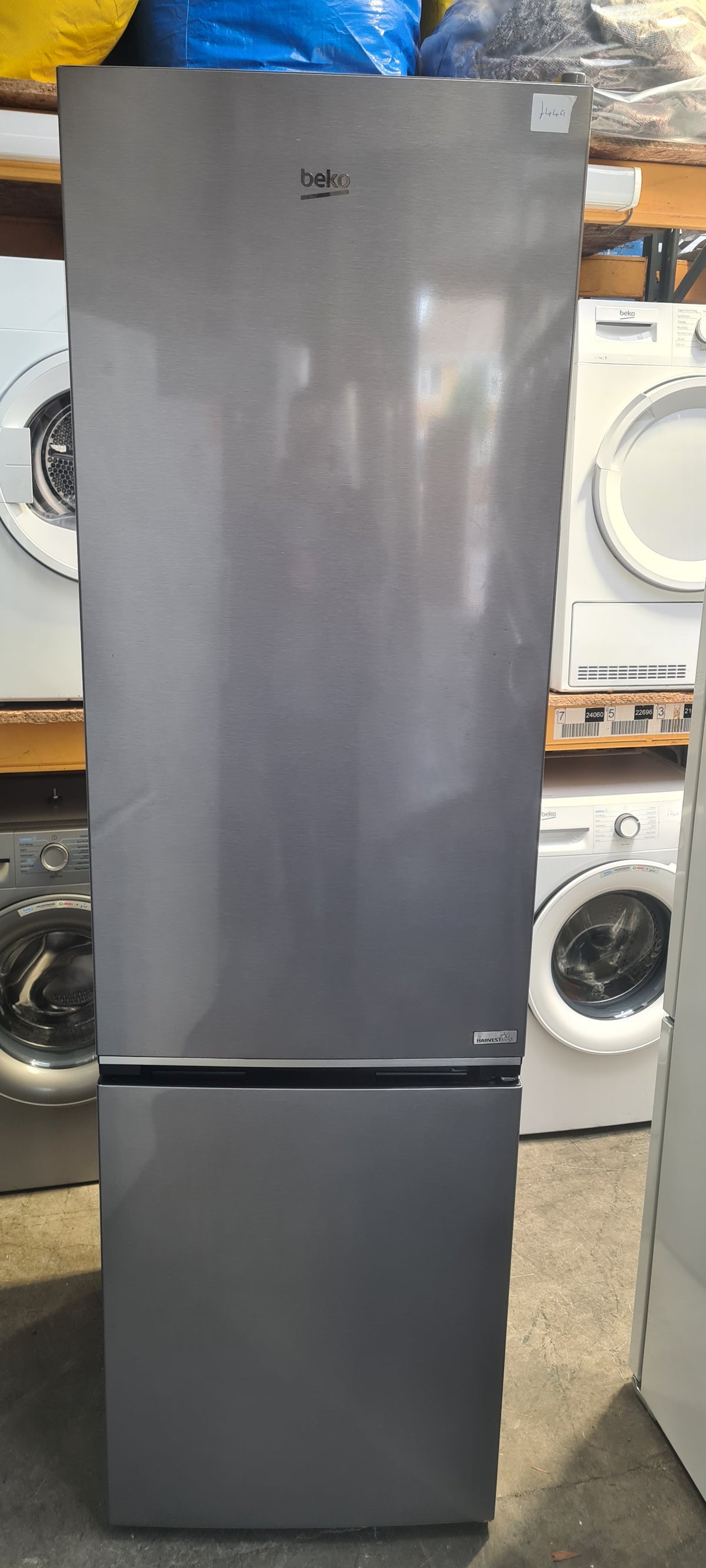 BEKO Pro HarvestFresh AeroFlow CNA4603VPS 70/30 Fridge Freezer - Brushed Steel