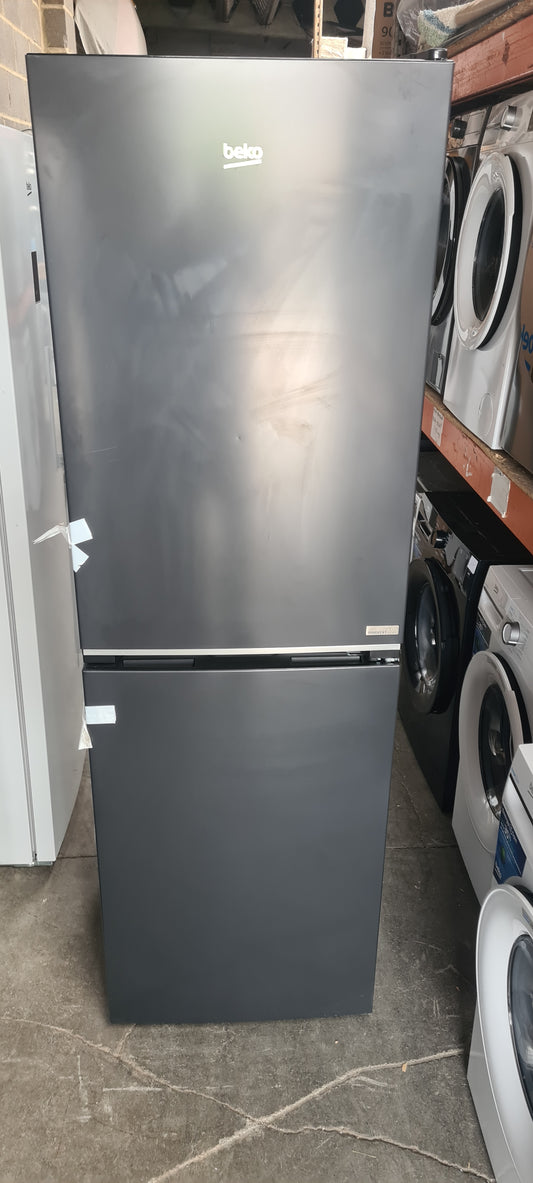 BEKO Pro HarvestFresh AeroFlow CNG4692VA 50/50 Fridge Freezer - Anthracite