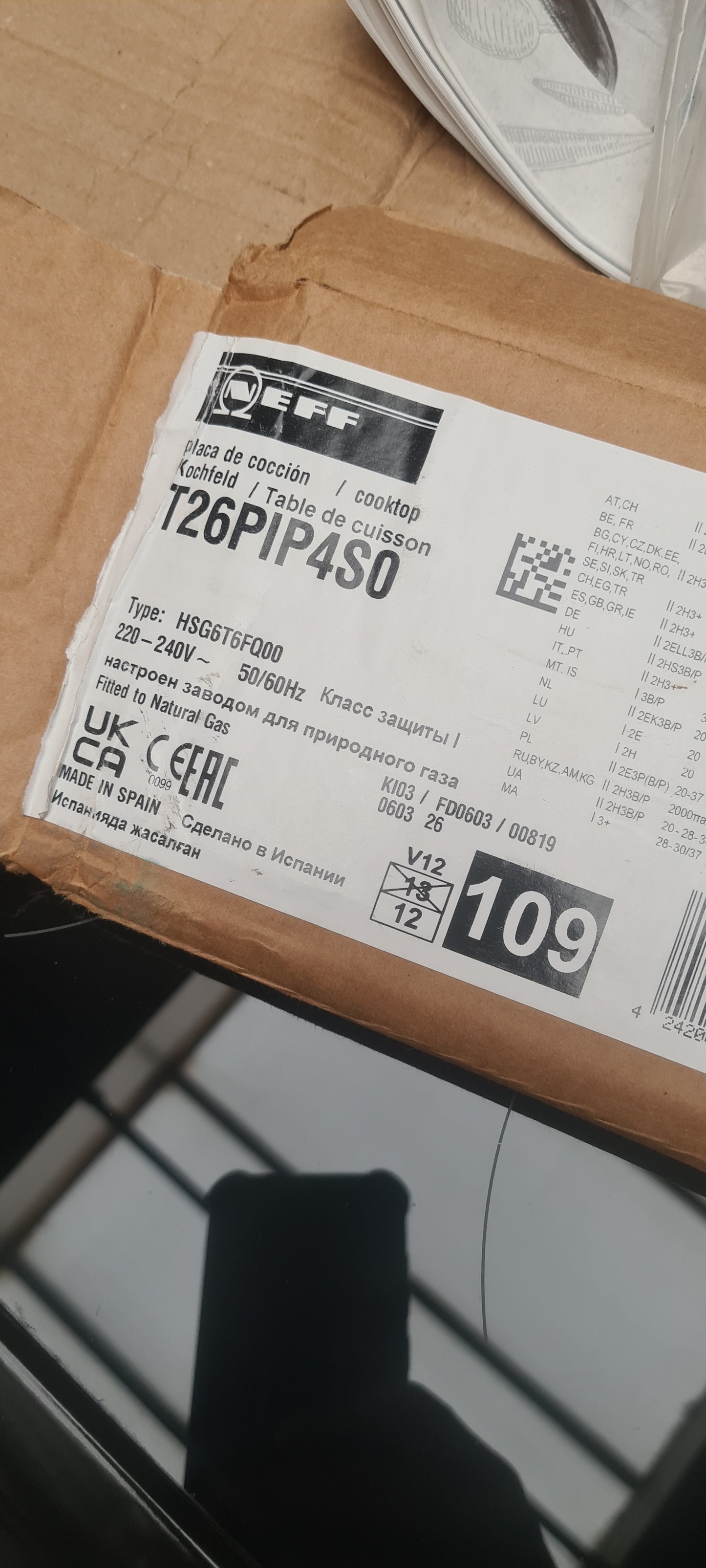 NEFF N70 T26PIP4S0 60 cm Gas Hob - Black